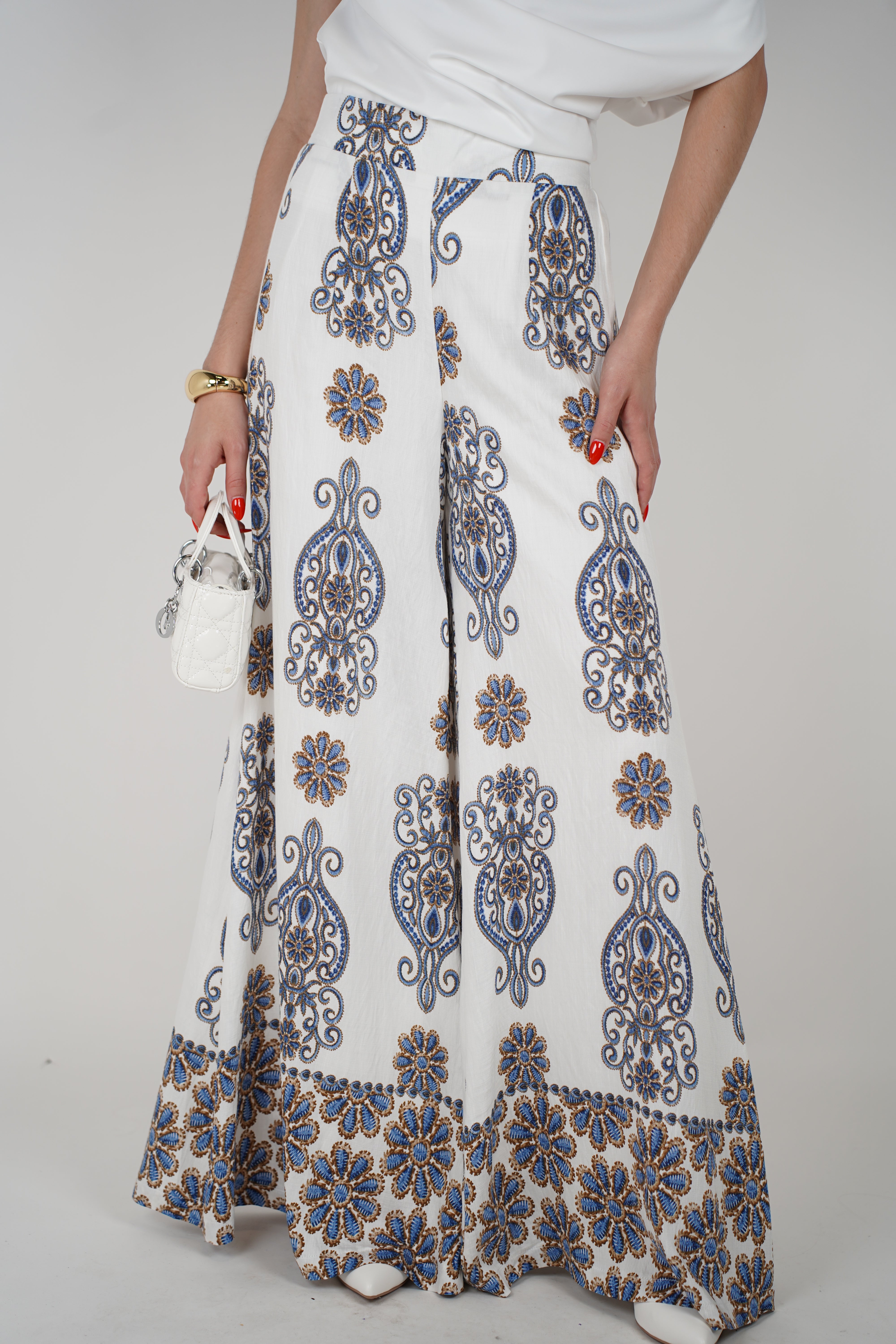 Vesa Flowy Pants – Printed Wide-Leg Linen Style