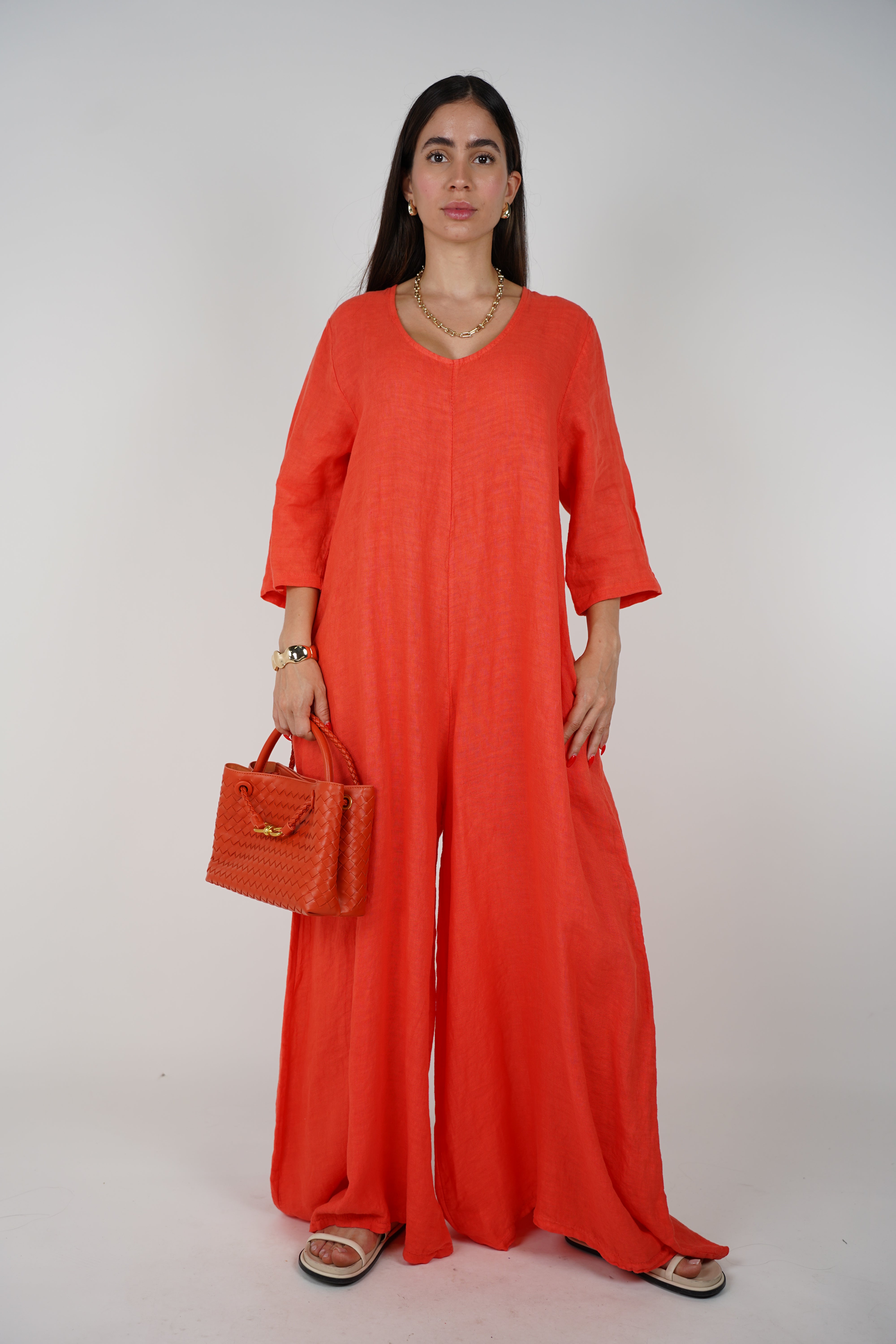 Alina Linen Jumpsuit – Effortless Style Meets All-Day Comfort