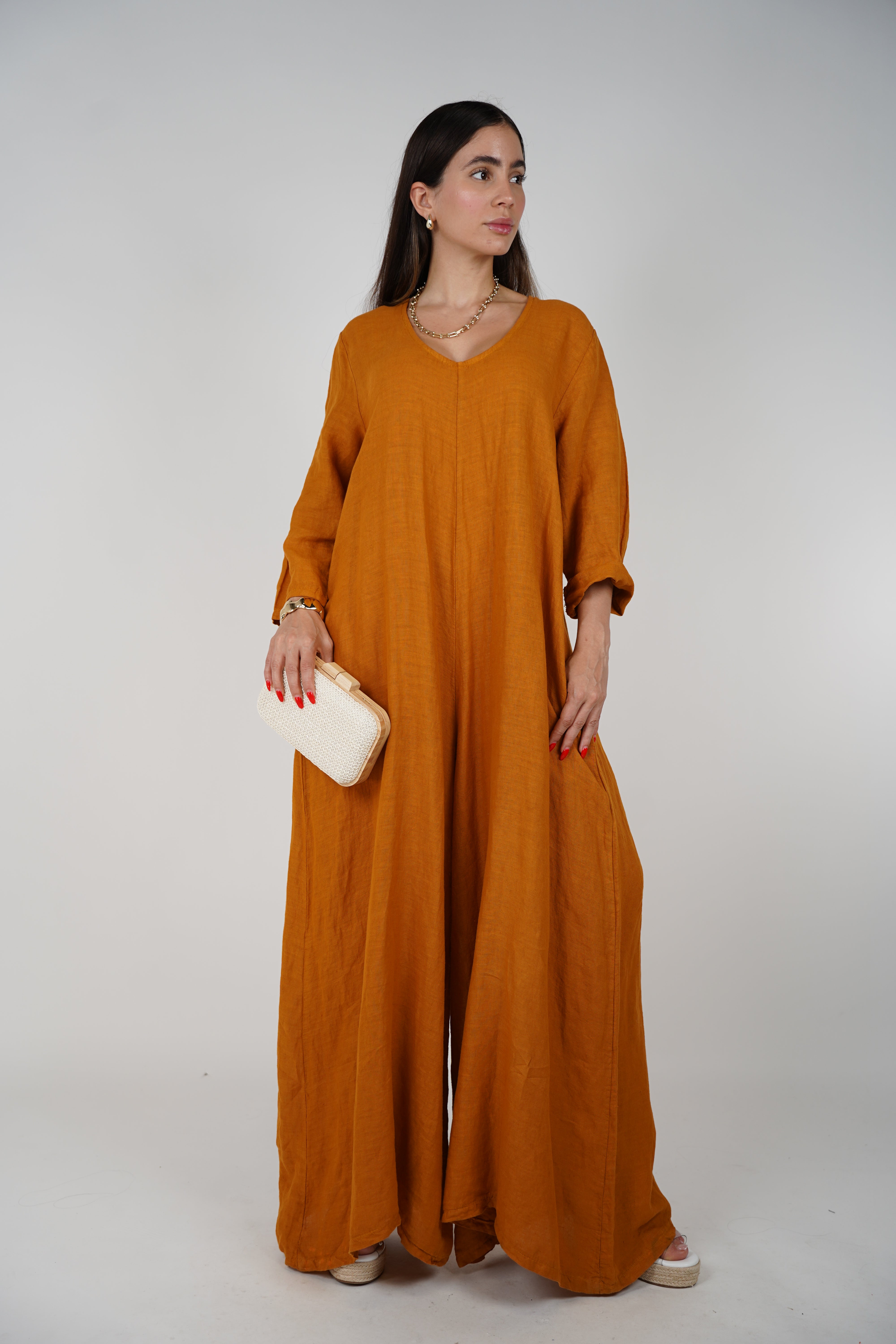 Alina Linen Jumpsuit – Effortless Style Meets All-Day Comfort