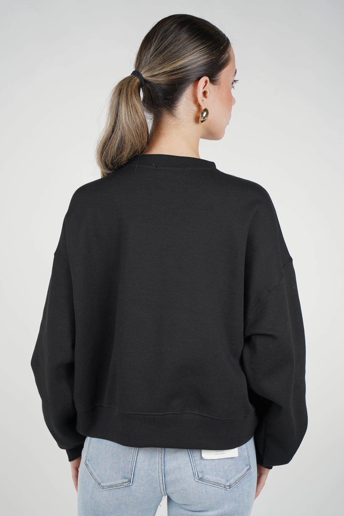 Snuggle Love Bear Sweater – Cozy Cute Heartfelt Graphic