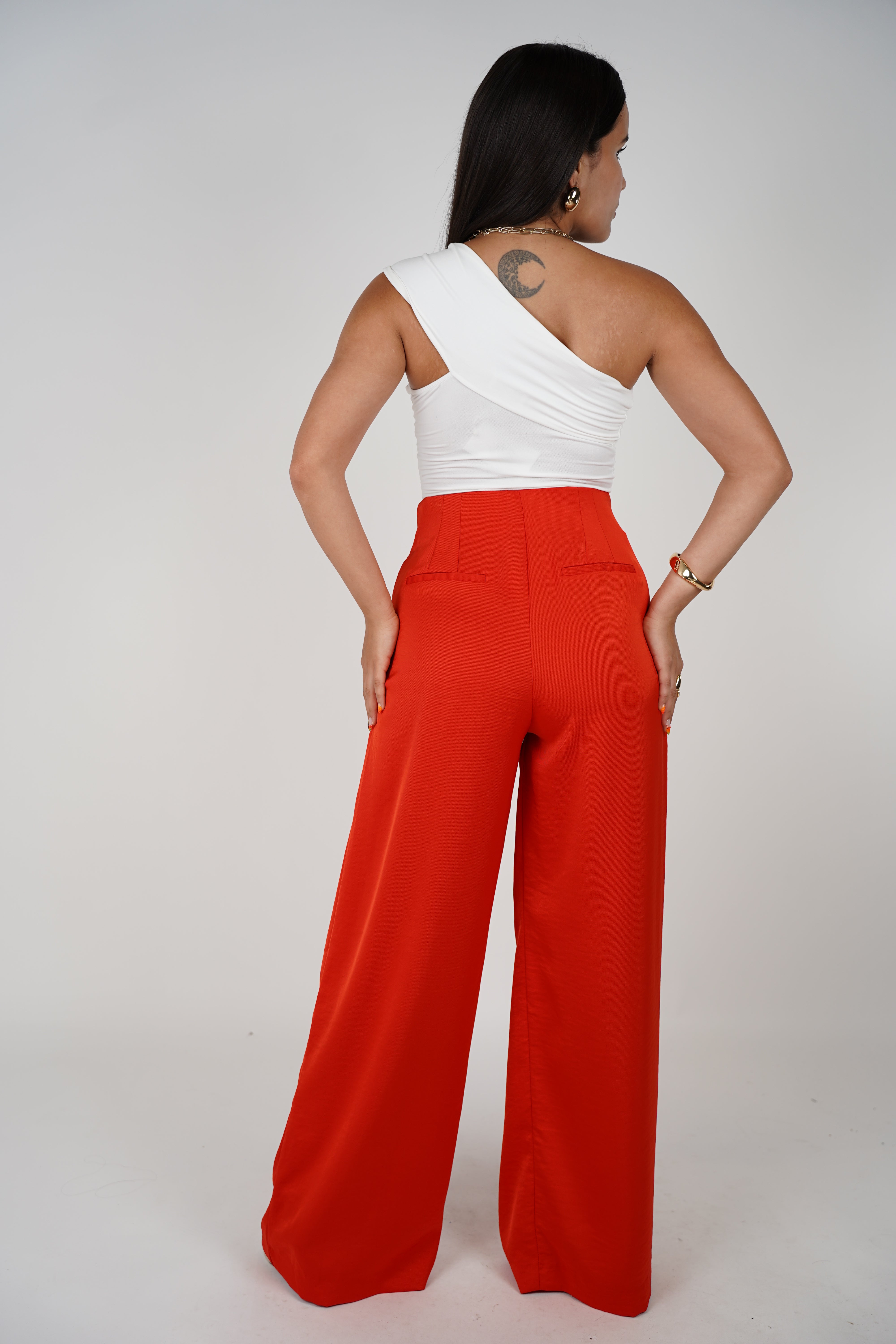 Shofie High-Waisted Wide-Leg Trousers – Statement Style with Tailored Elegance