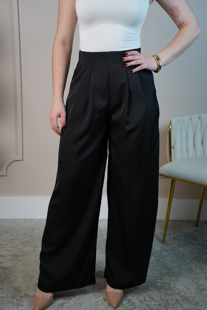 Shofie High-Waisted Wide-Leg Trousers – Statement Style with Tailored Elegance - Carema Boutique