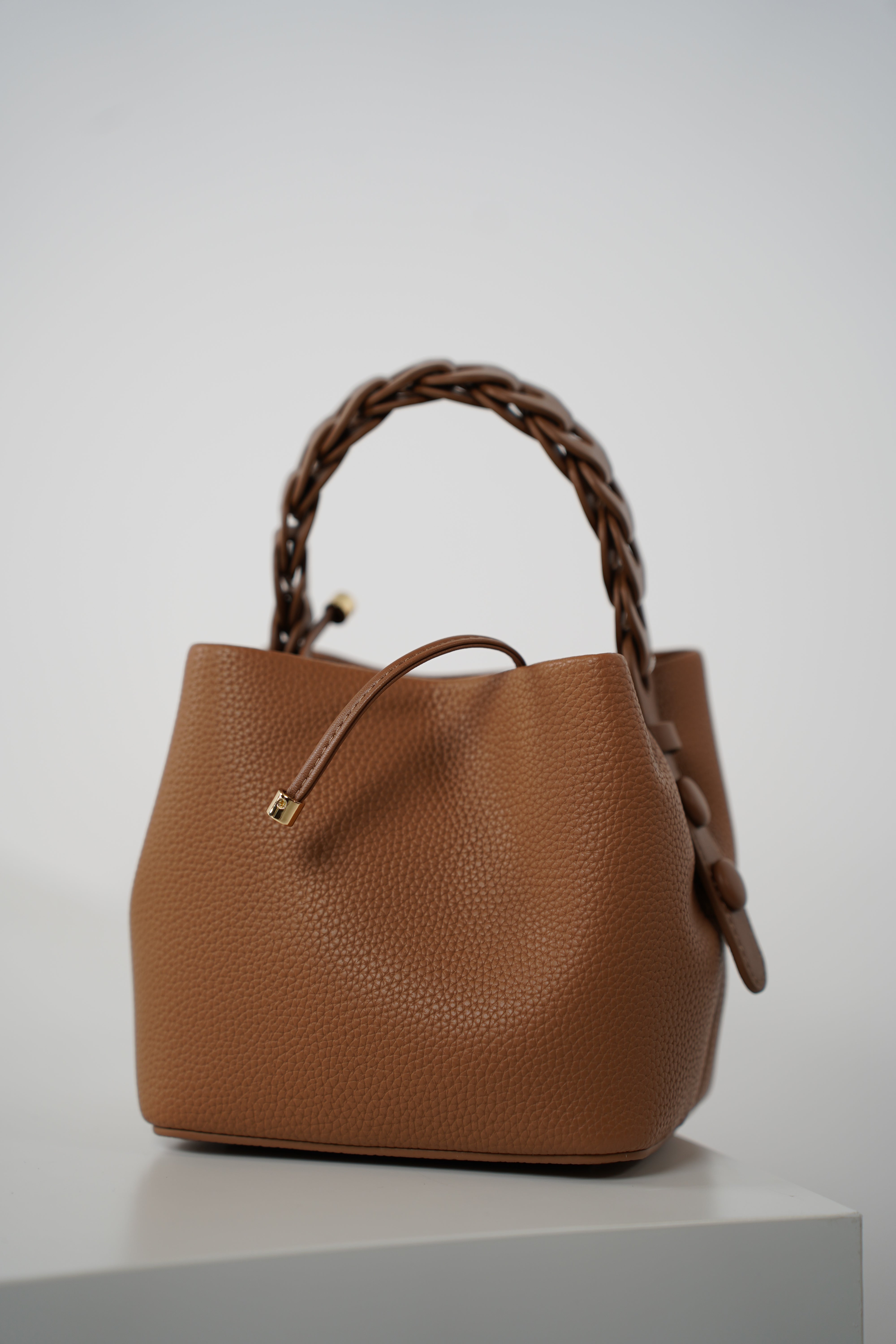 Olivia Mini Bucket Bags – Bold Style in a Compact Shape