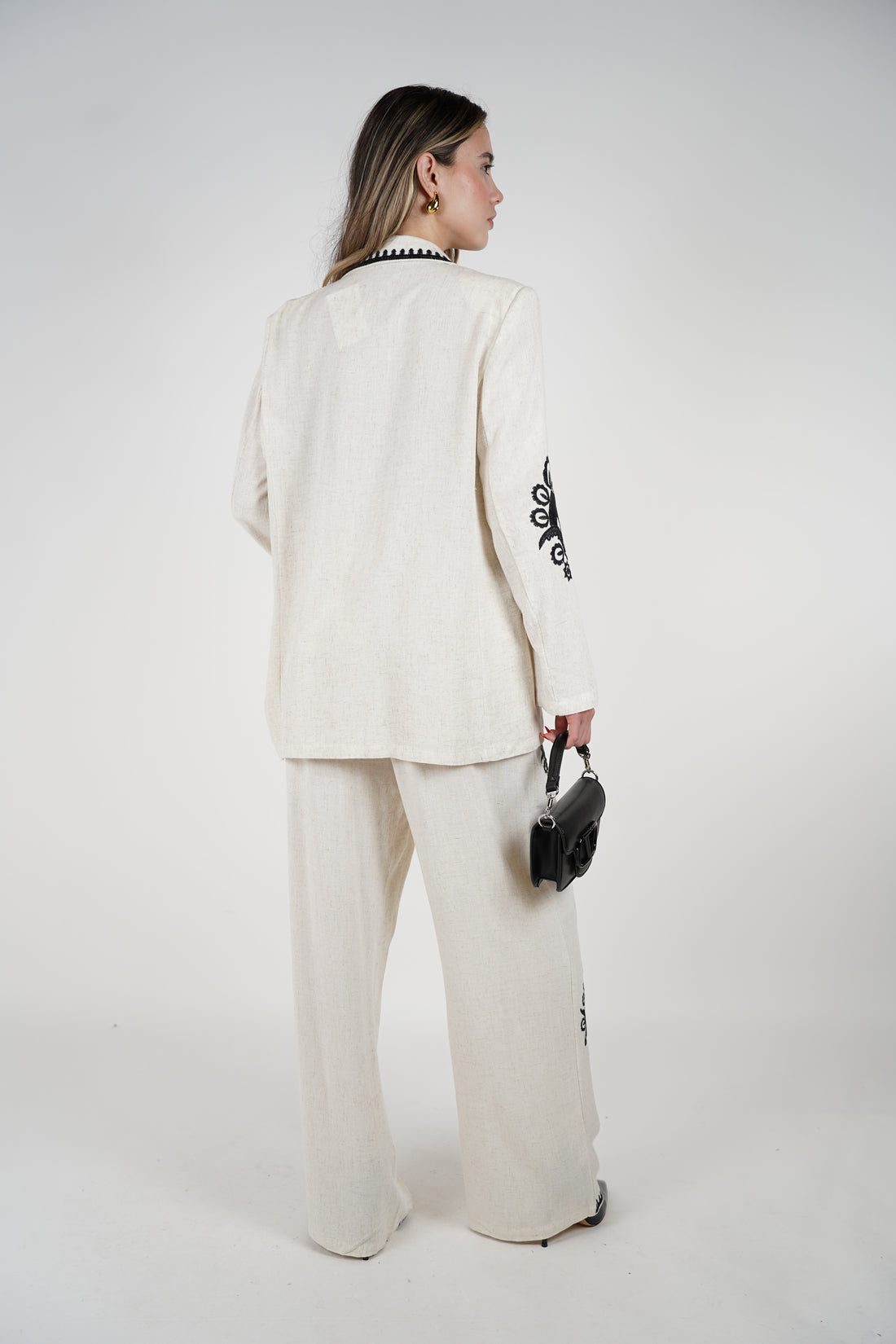 Raizza Embroidered Pants Set – Sophisticated Charm with Artisanal Detail