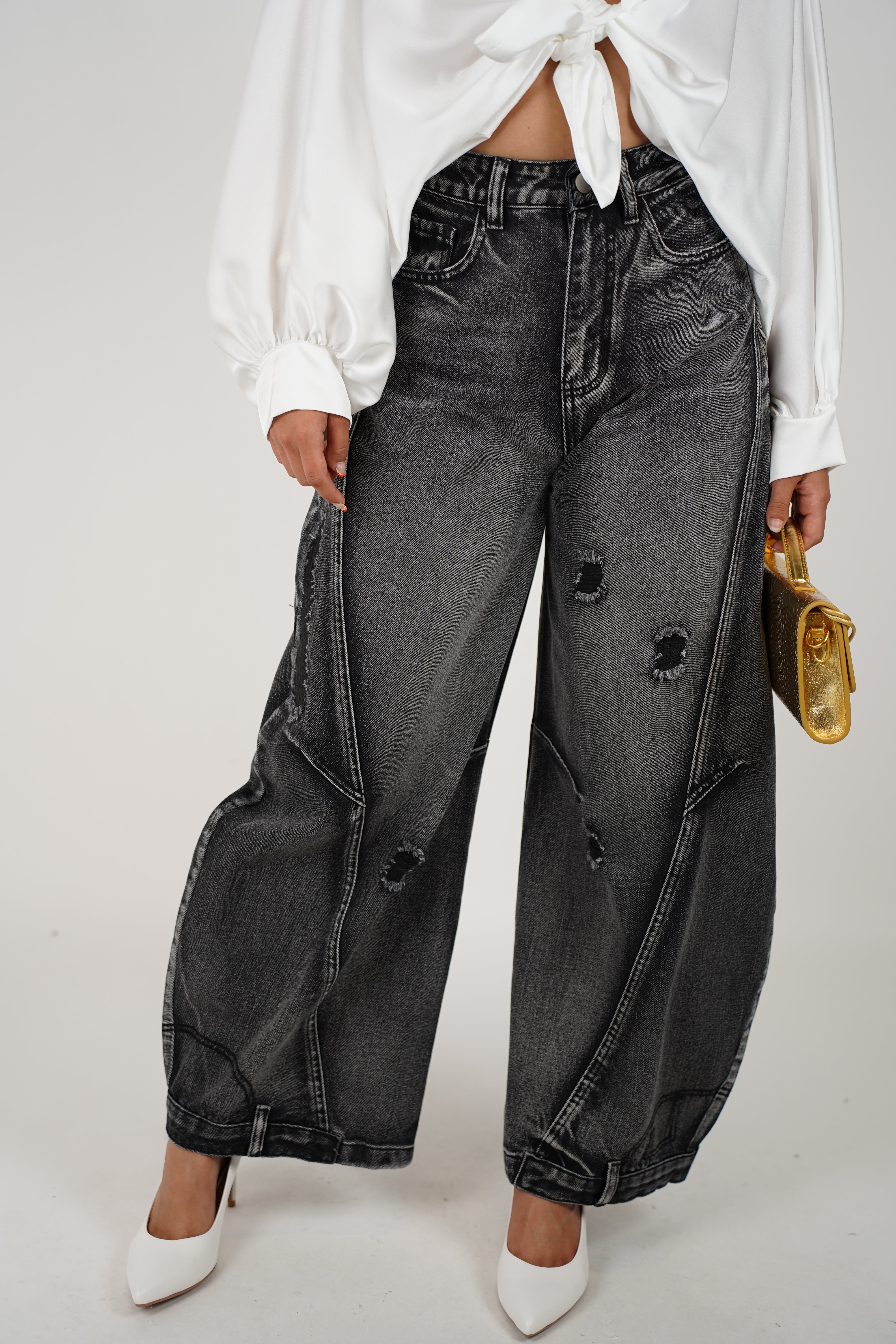 Luciet Barrel Jeans – Statement Denim with a Bold Silhouette