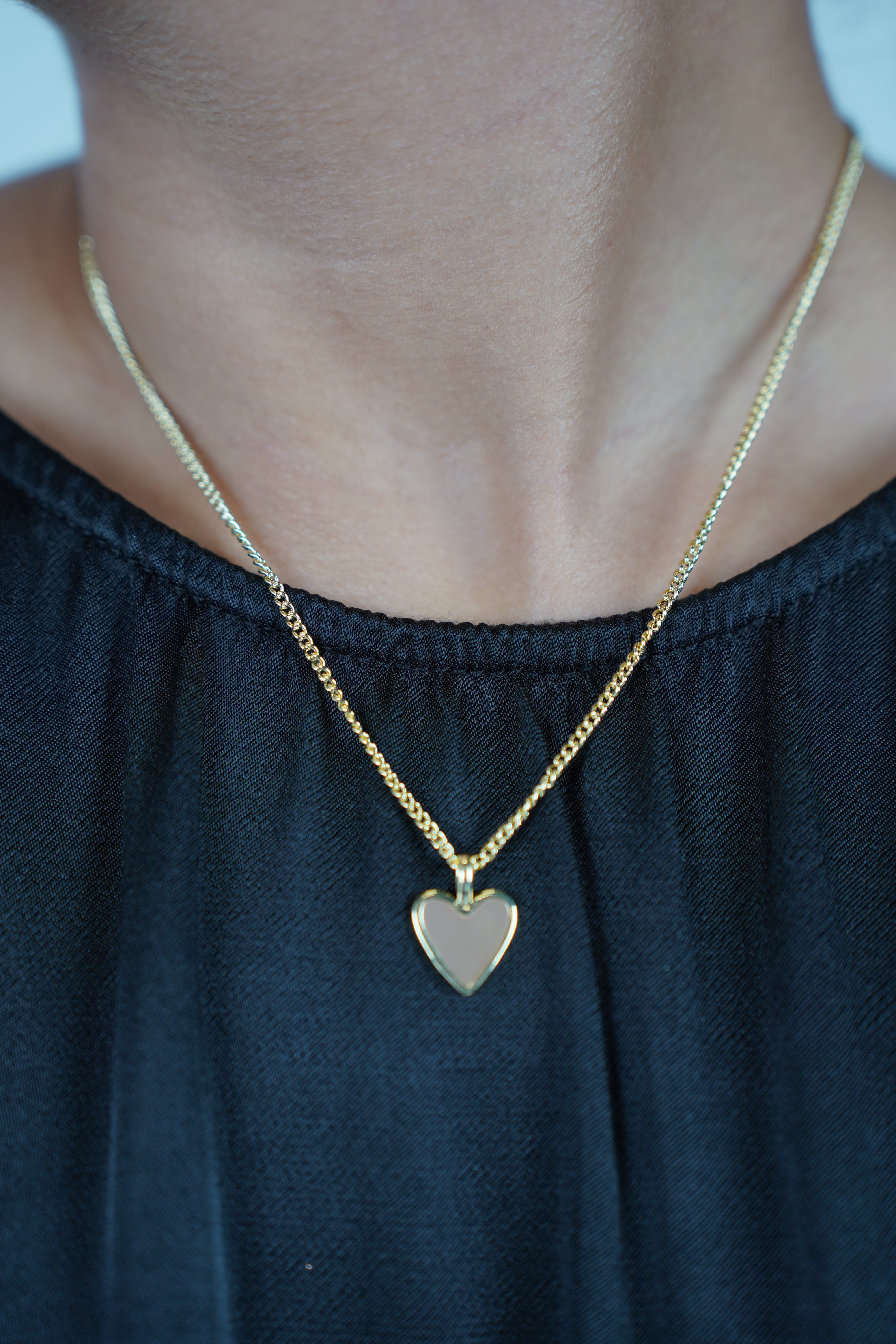 Kalesa Heart Necklace Set – Sweet Simplicity with a Golden Glow