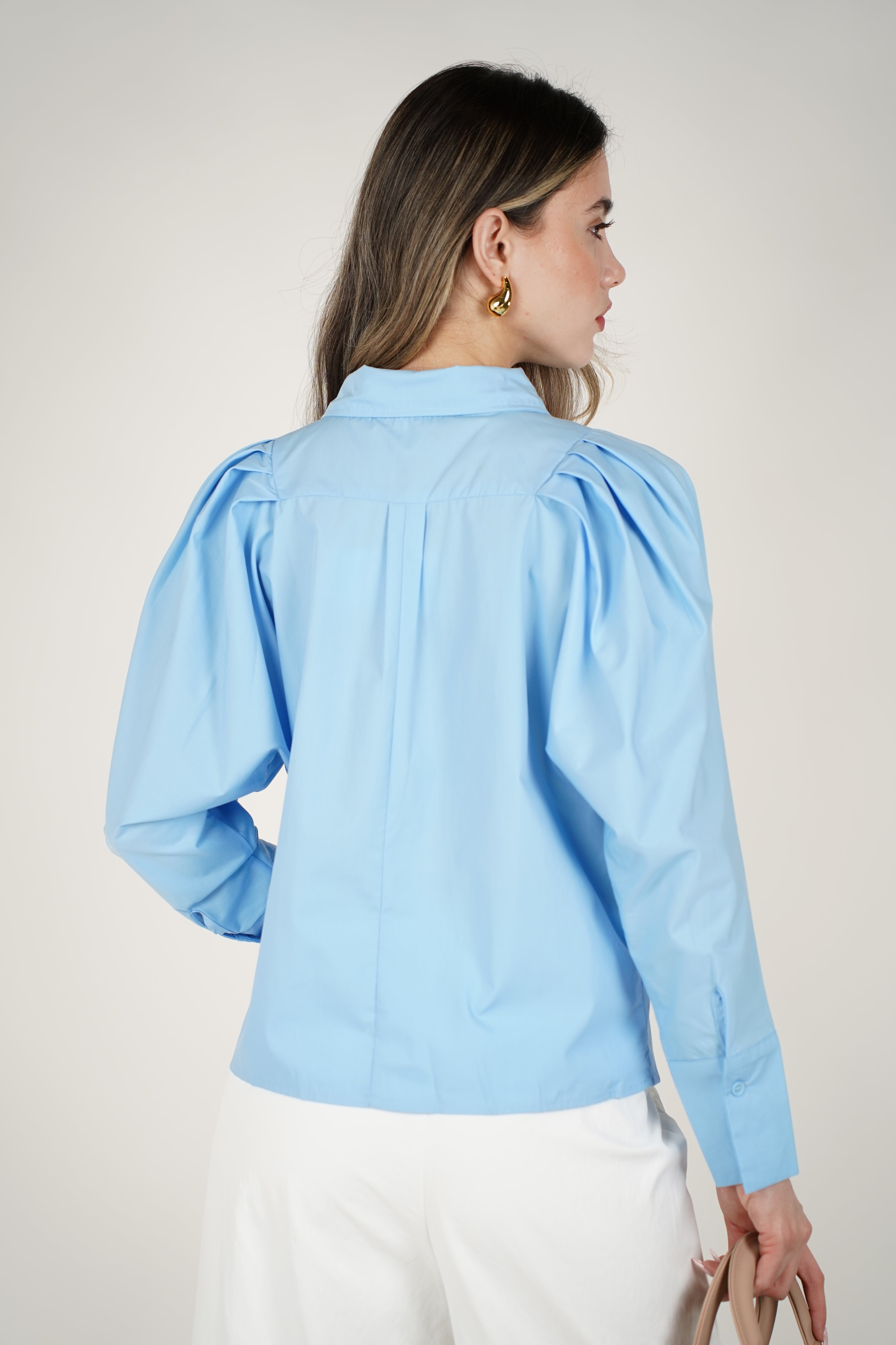Rinna Button Down – Puff Shoulder Blue Blouse