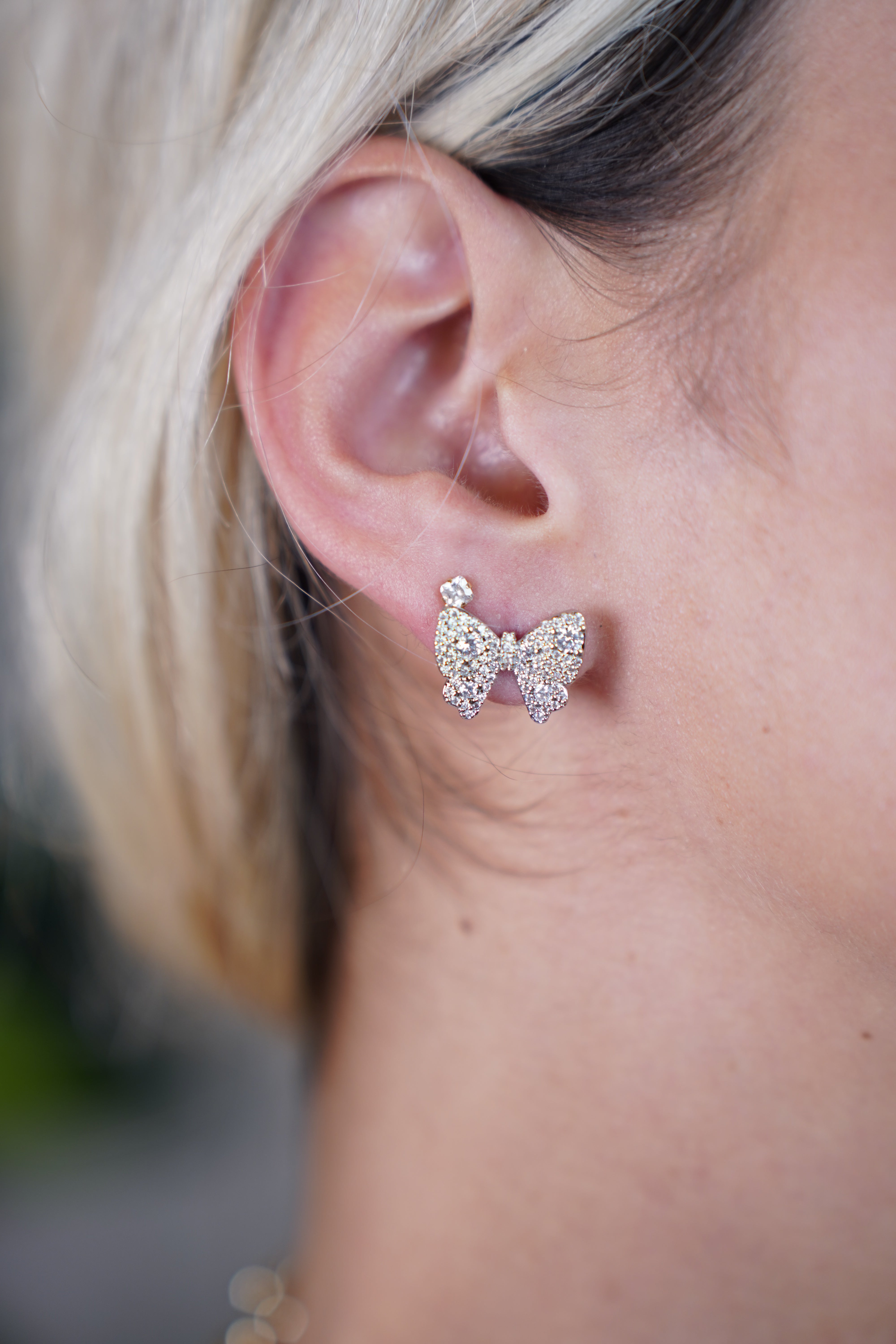 Jani Bow Earrings – Dainty Sparkle with a Feminine Twist