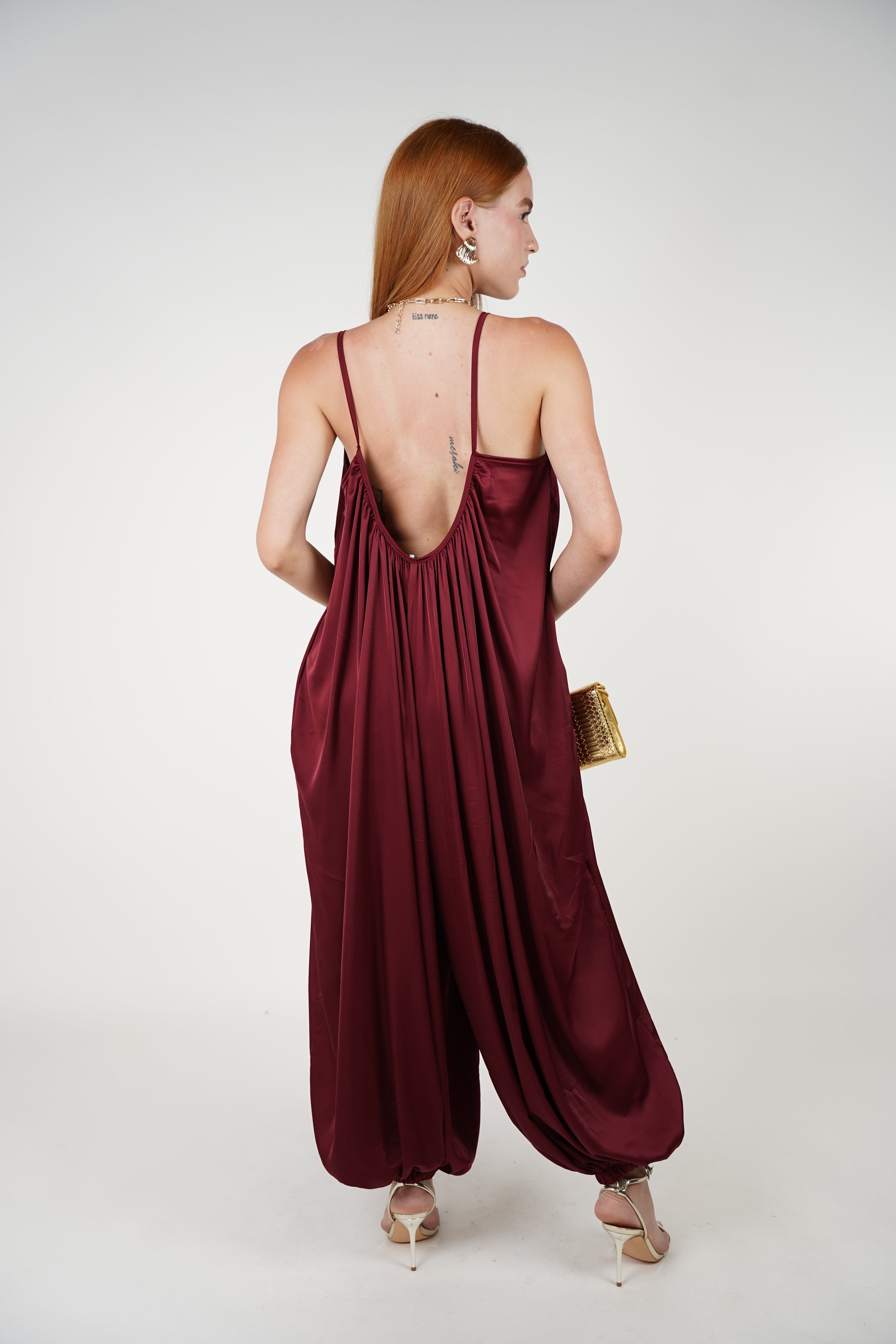 Yomi Aladin Satin Jumpsuit – Relaxed Glamour in Every Step