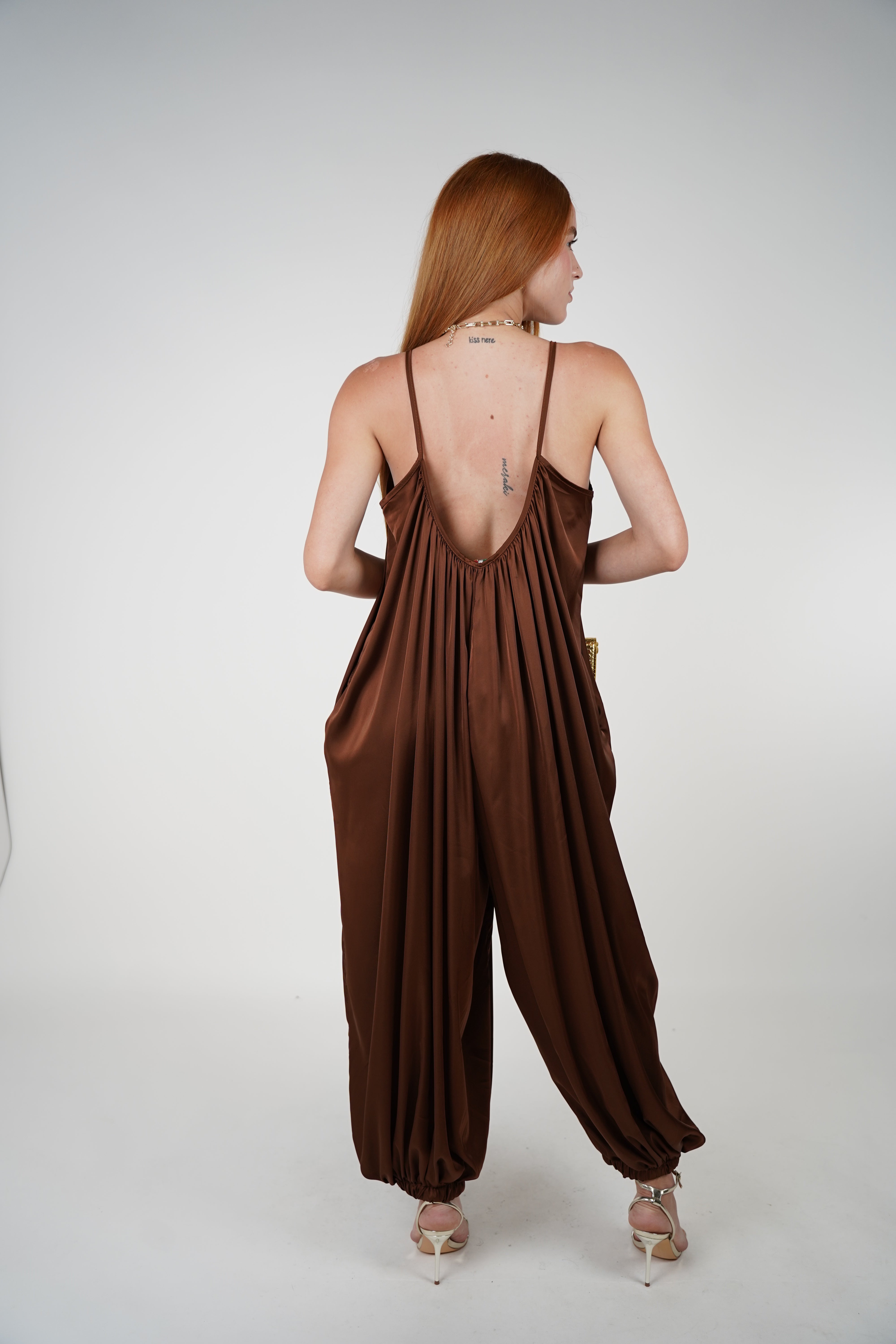 Yomi Aladin Satin Jumpsuit – Relaxed Glamour in Every Step