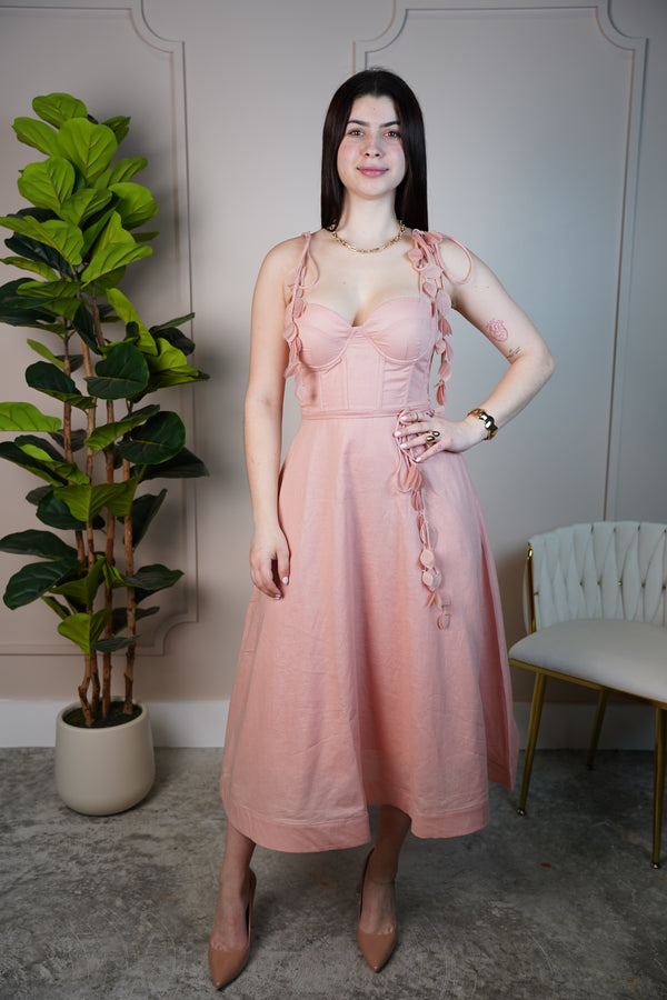 Nexa Maxi Dress – Romantic Fit with Detailed Strap Accents