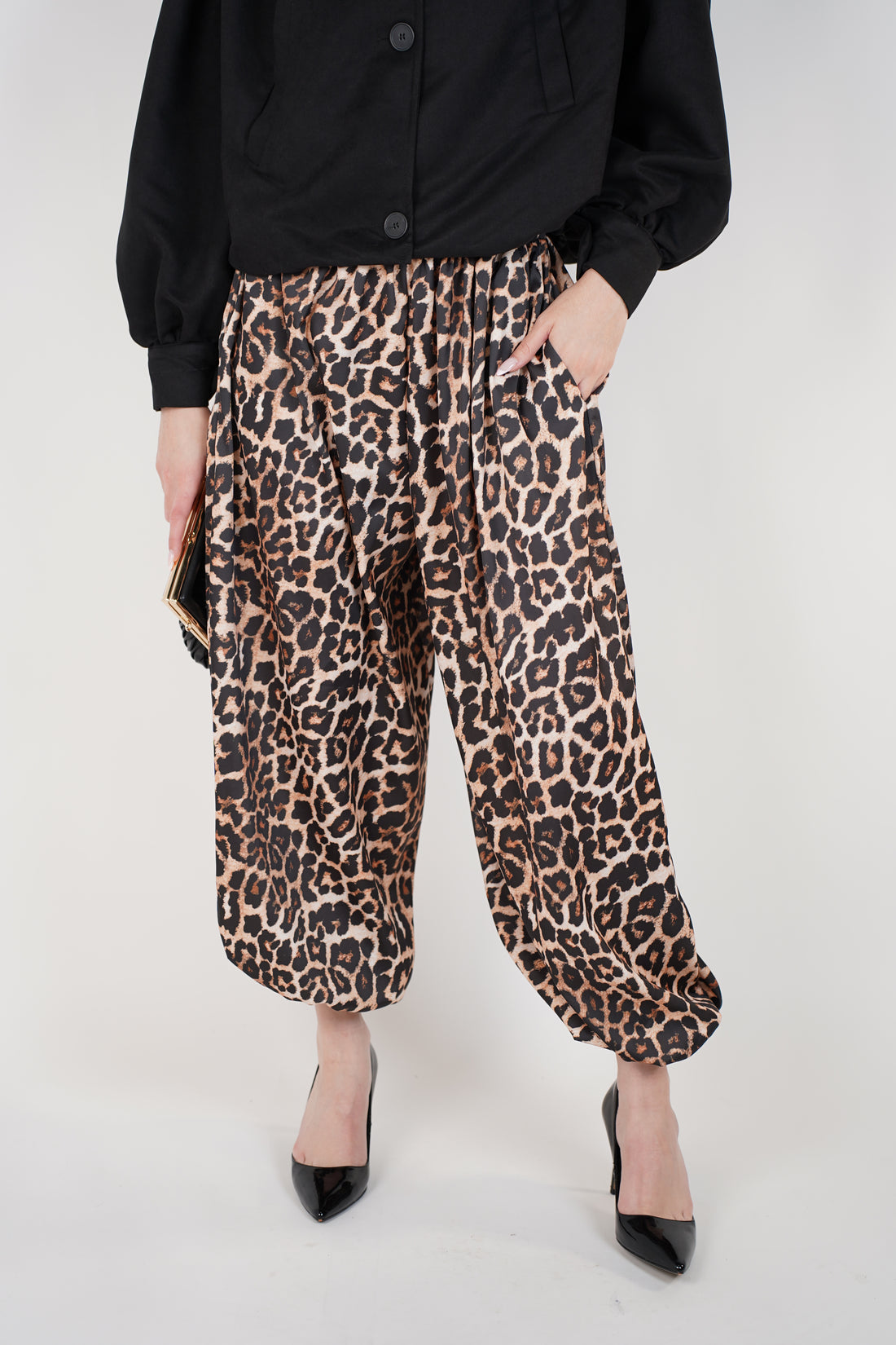 Hynel Wild Leopard Aladin Joggers – Bold, Fierce, and Effortlessly Luxe