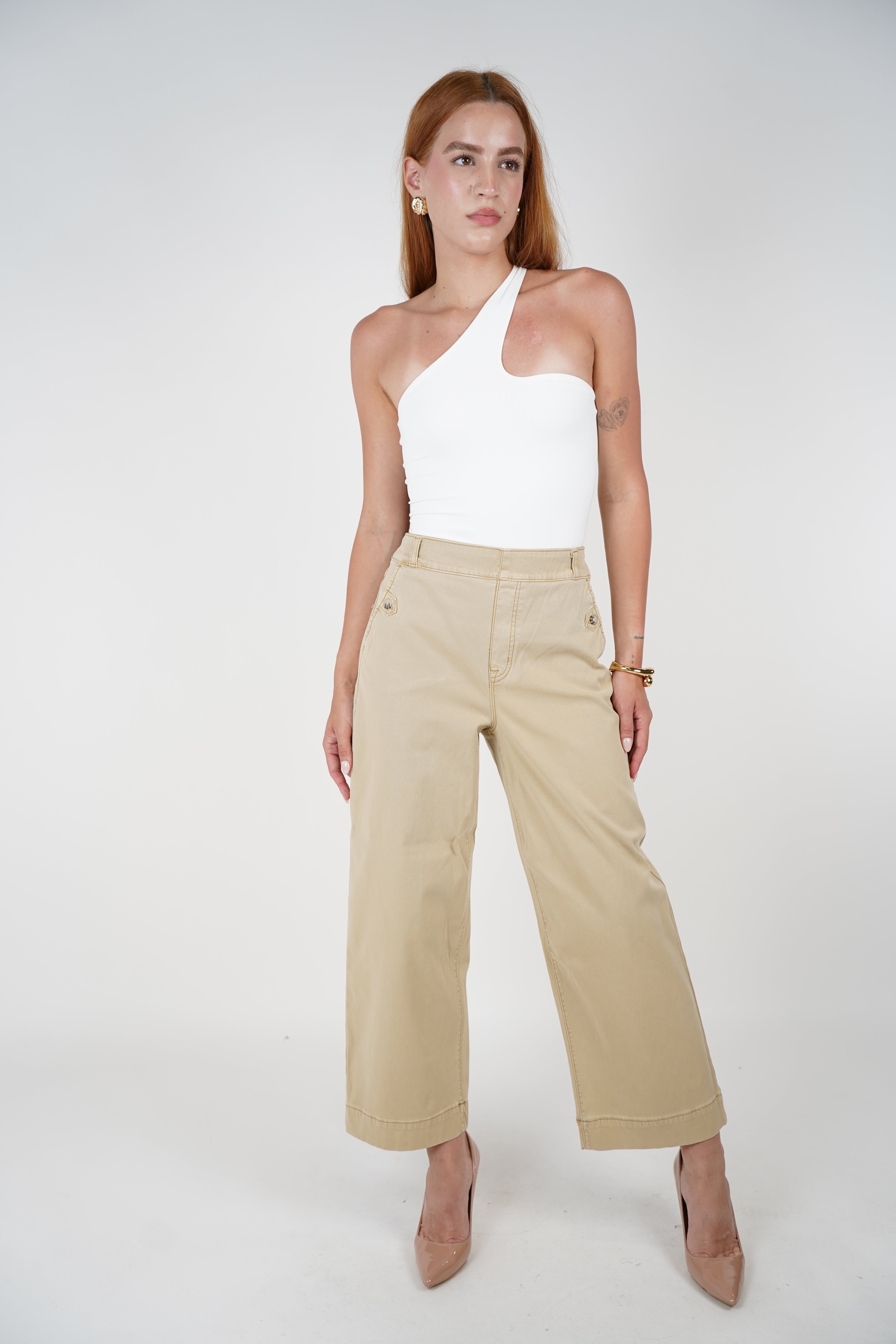 Norabel Wide-Leg Pants – Classic Khaki Comfort