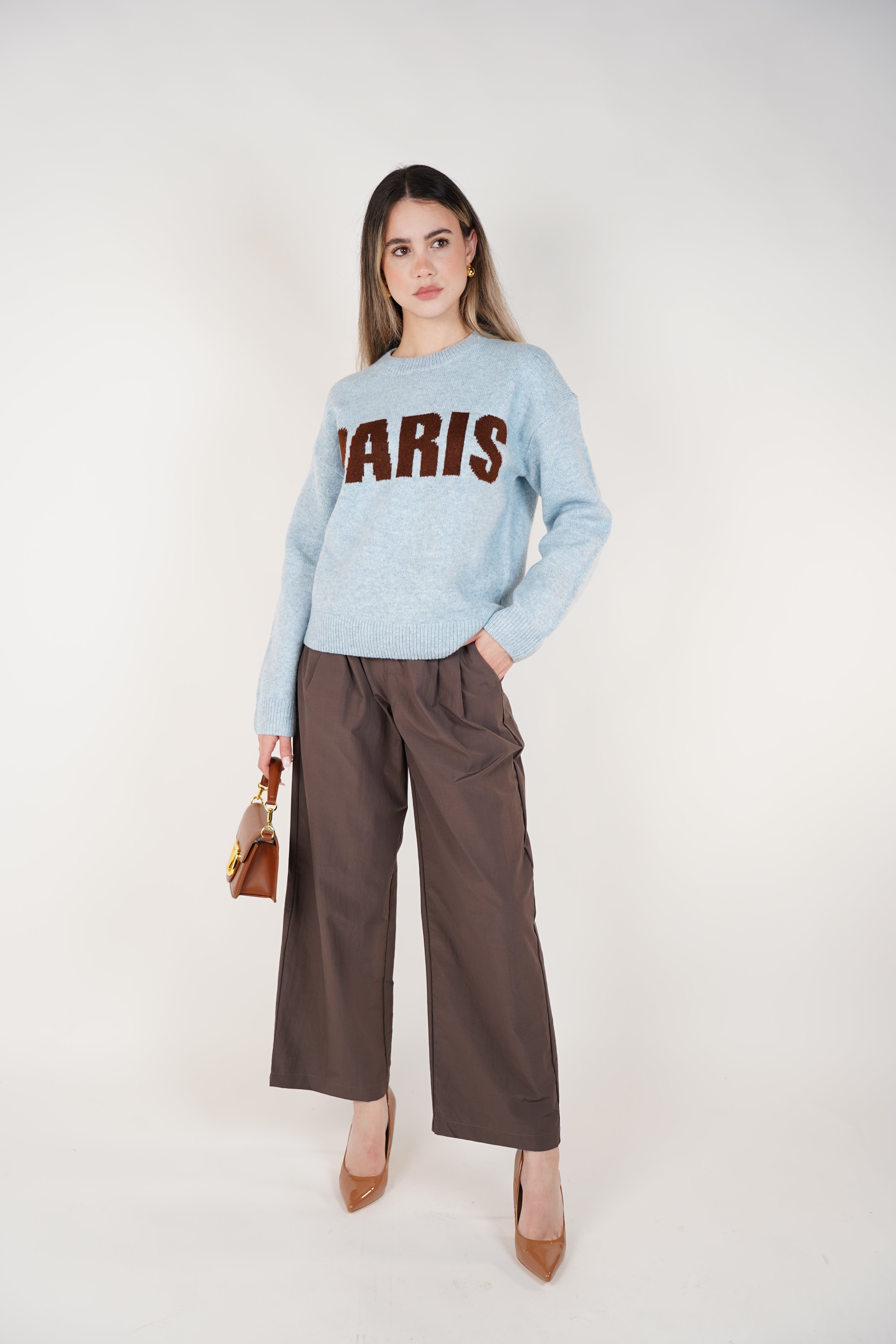 Erisen Trousers – Tailored Simplicity with Effortless Elegance