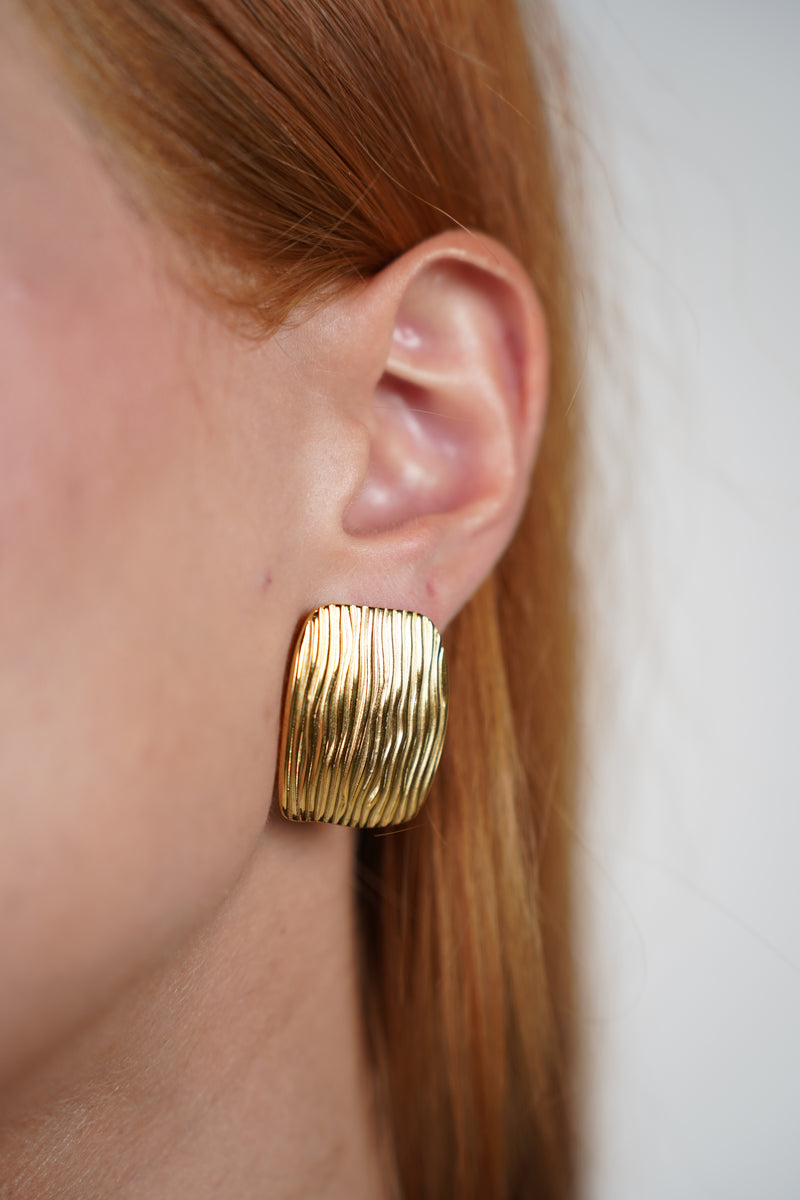 Zaire Squared Earrings – Textured Elegance with a Bold Edge