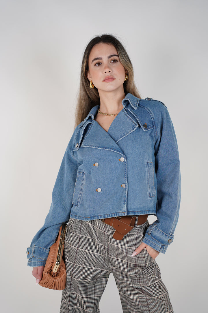 Flay Denim Cropped Jacket – Classic Denim, Modern Edge