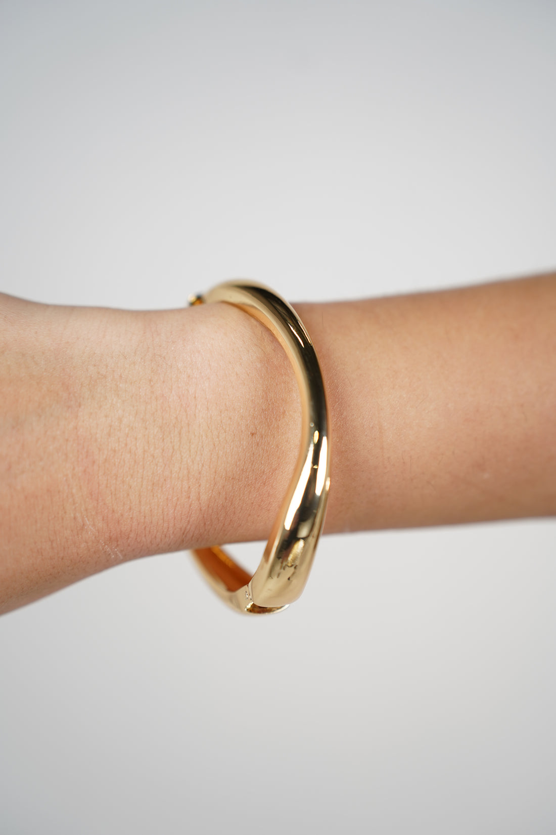 Temi Thin Bracelet Cuff