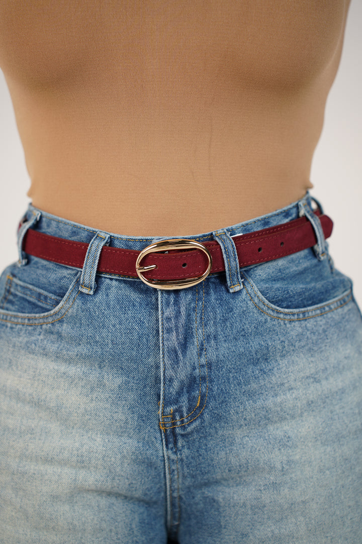 Belora Suede Thin Belt – Minimal Elegance with a Soft Touch