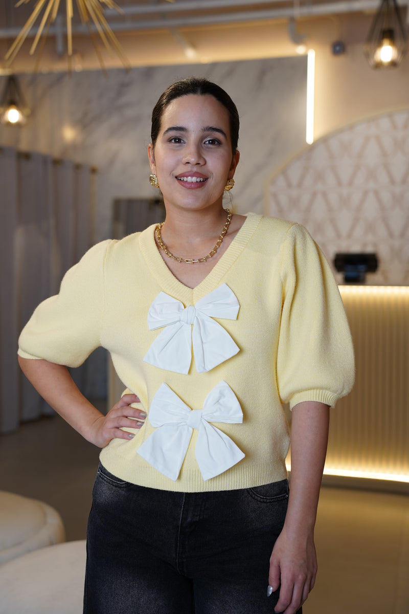 Genevieve Sweater – Sweet Charm with Statement Bows