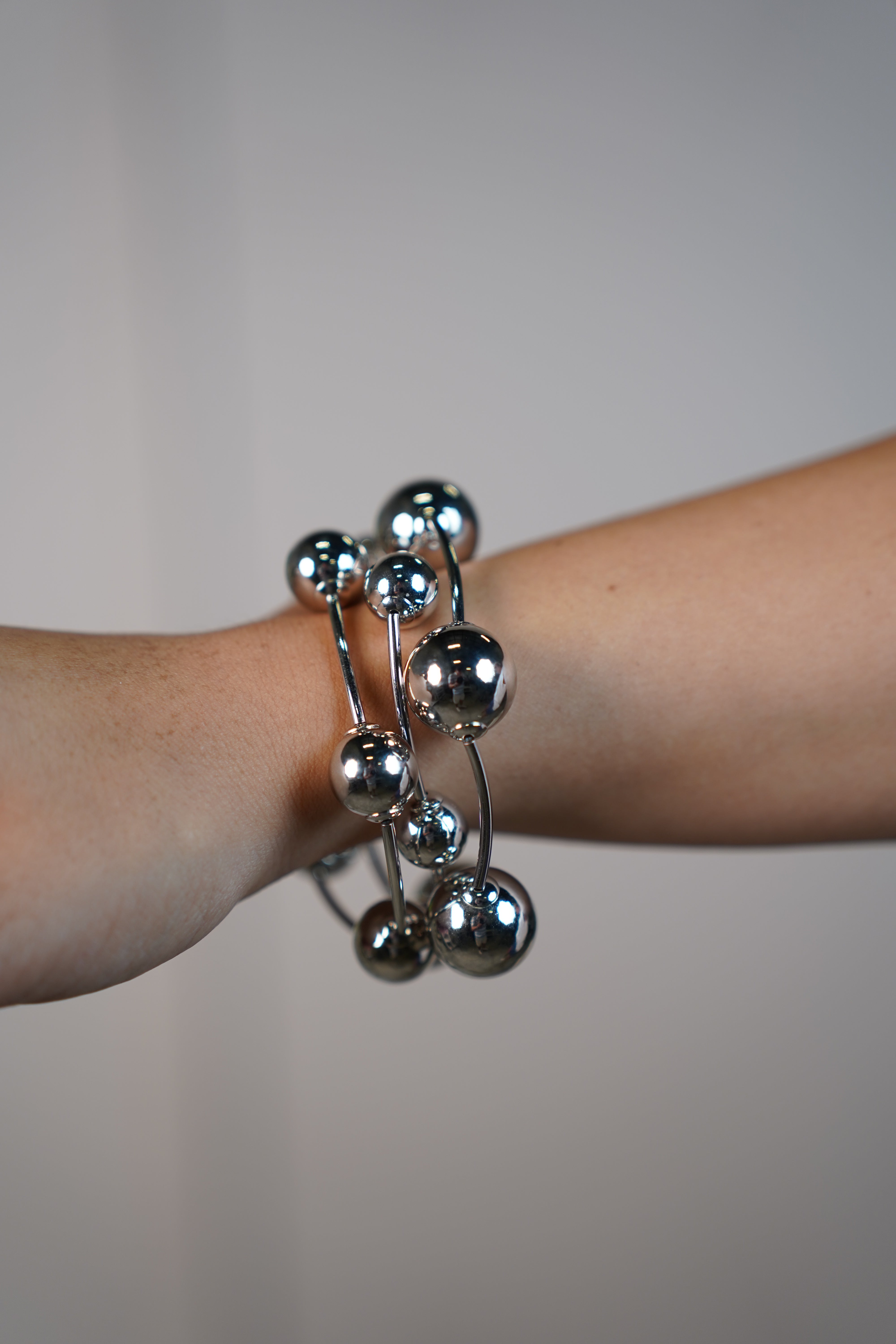 Yela Pebble Bracelet – Earthy Chic with Natural Stone Charm