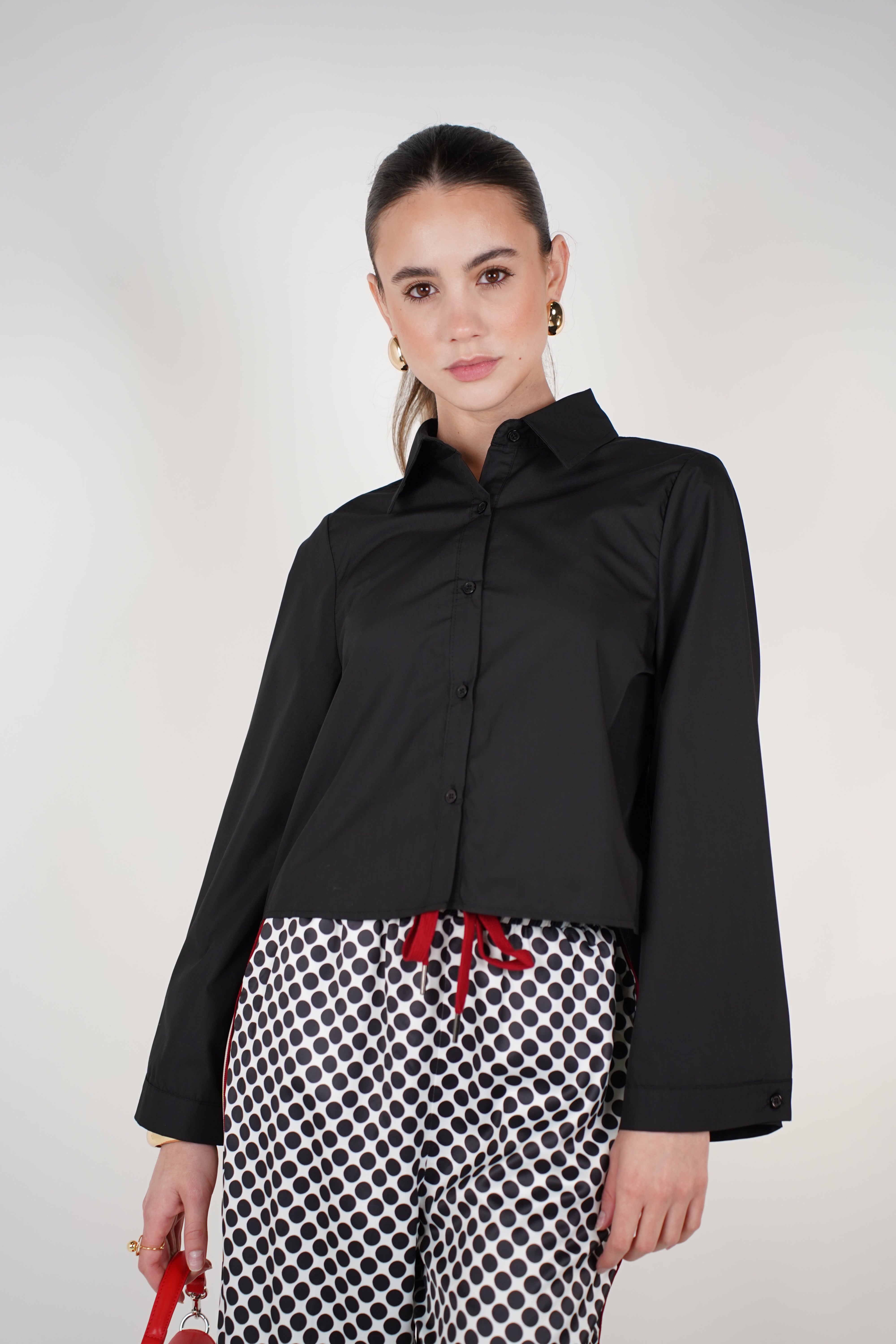Fiora Cropped Poplin Shirt | Black Button-Down Top
