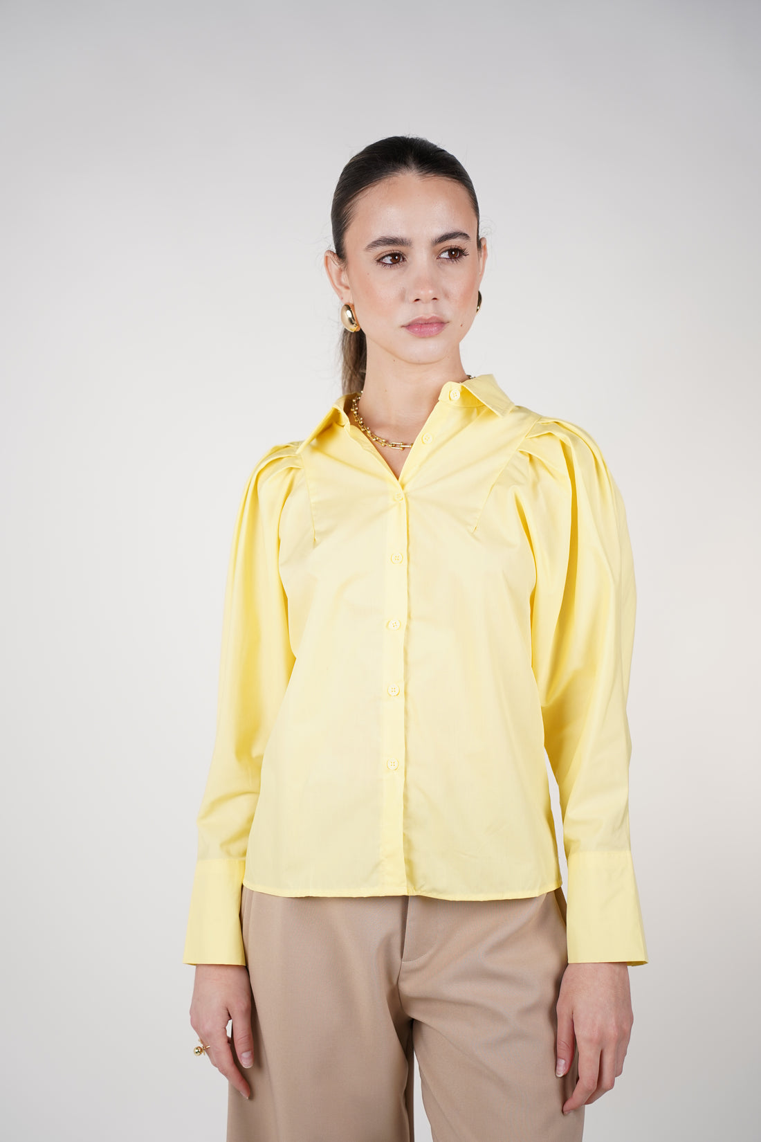 Rinna Button Down – Puff Shoulder Blue Blouse