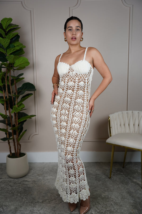 Lomi Crochet Maxi Dress – Handcrafted allure for sun-kissed days