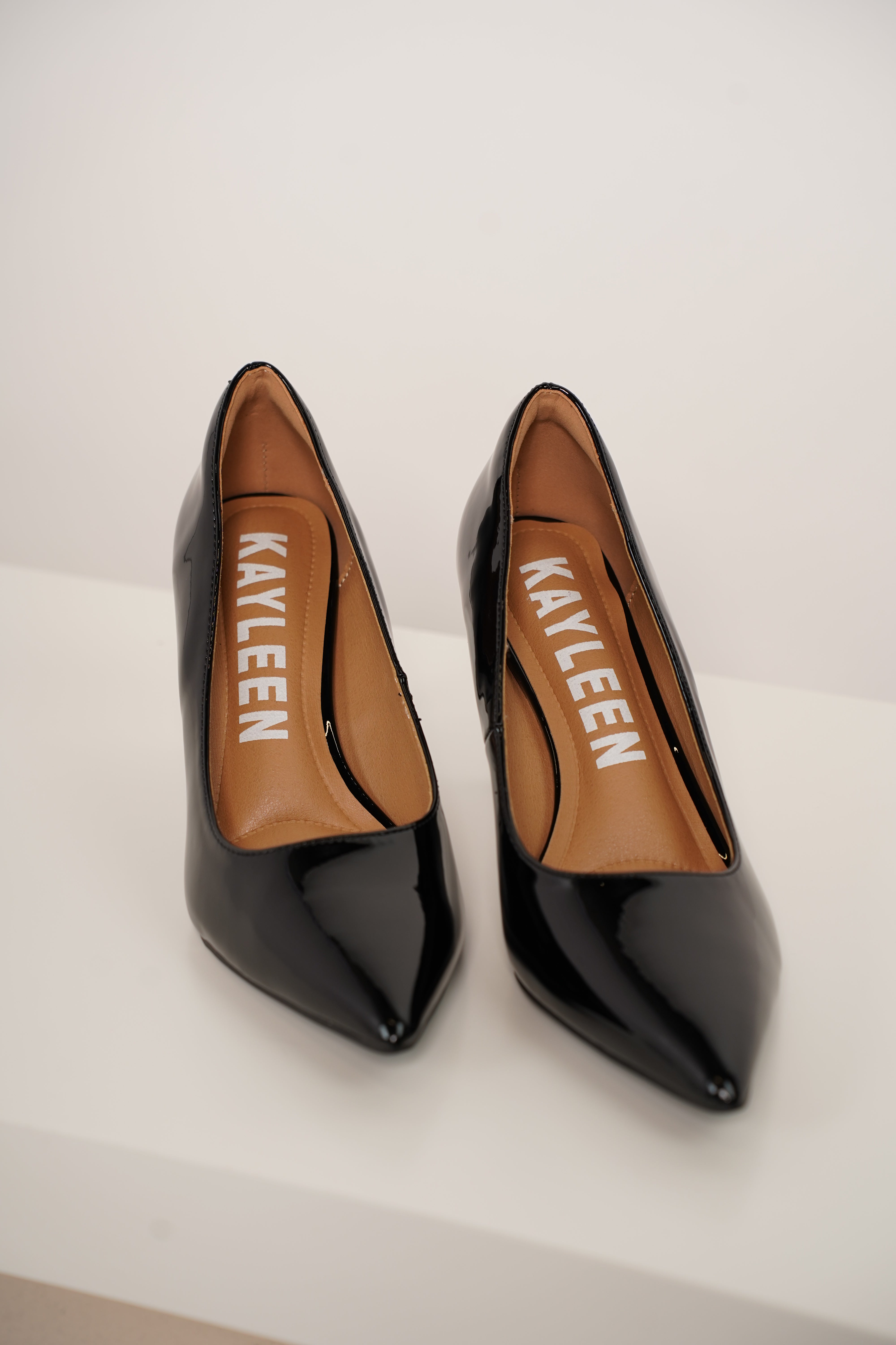 Jodie Patent Pumps – Classic Mid-Heel Elegance