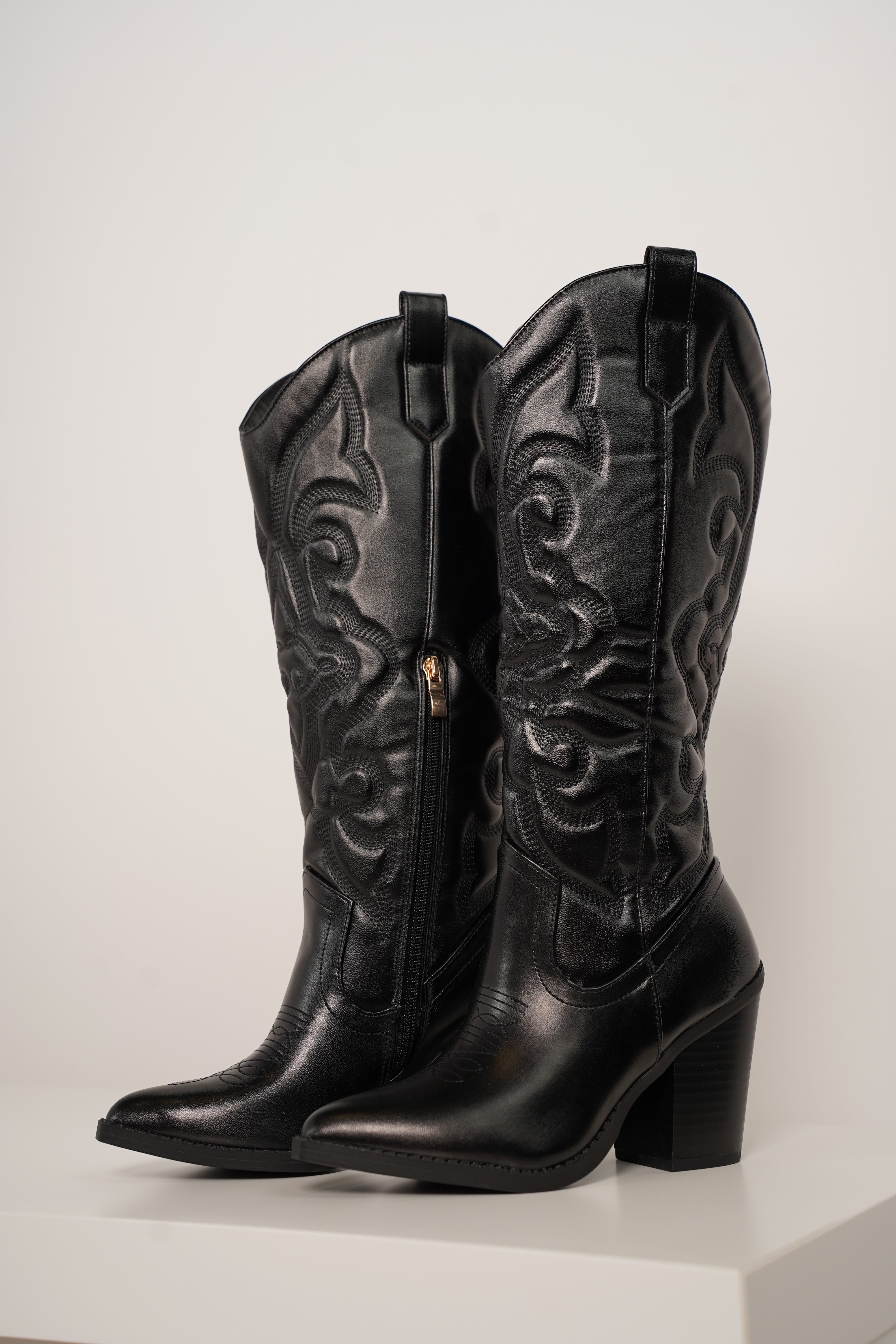 Arizona Country Boots – Bold Western Soul in All-Black