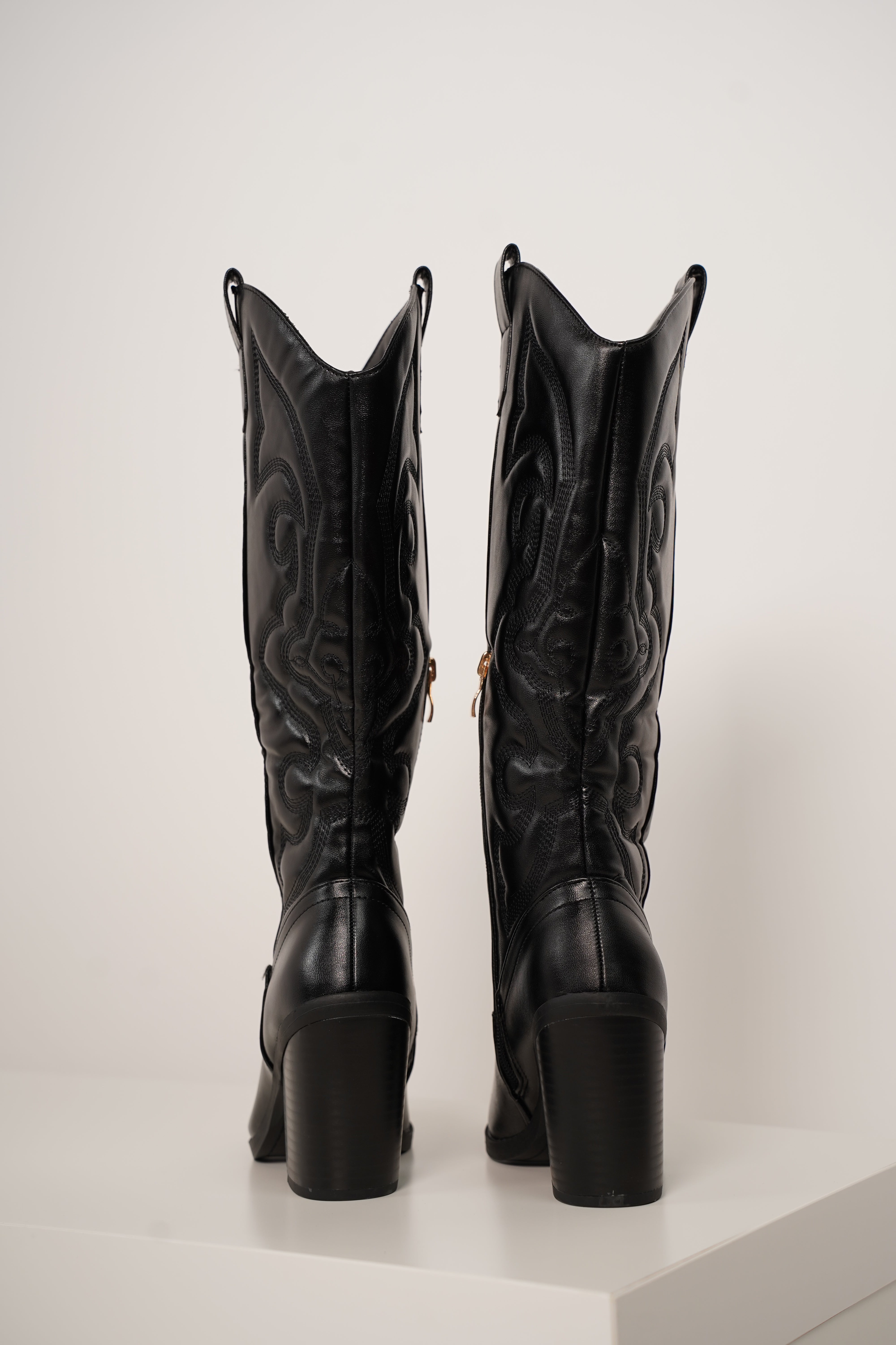 Arizona Country Boots – Bold Western Soul in All-Black