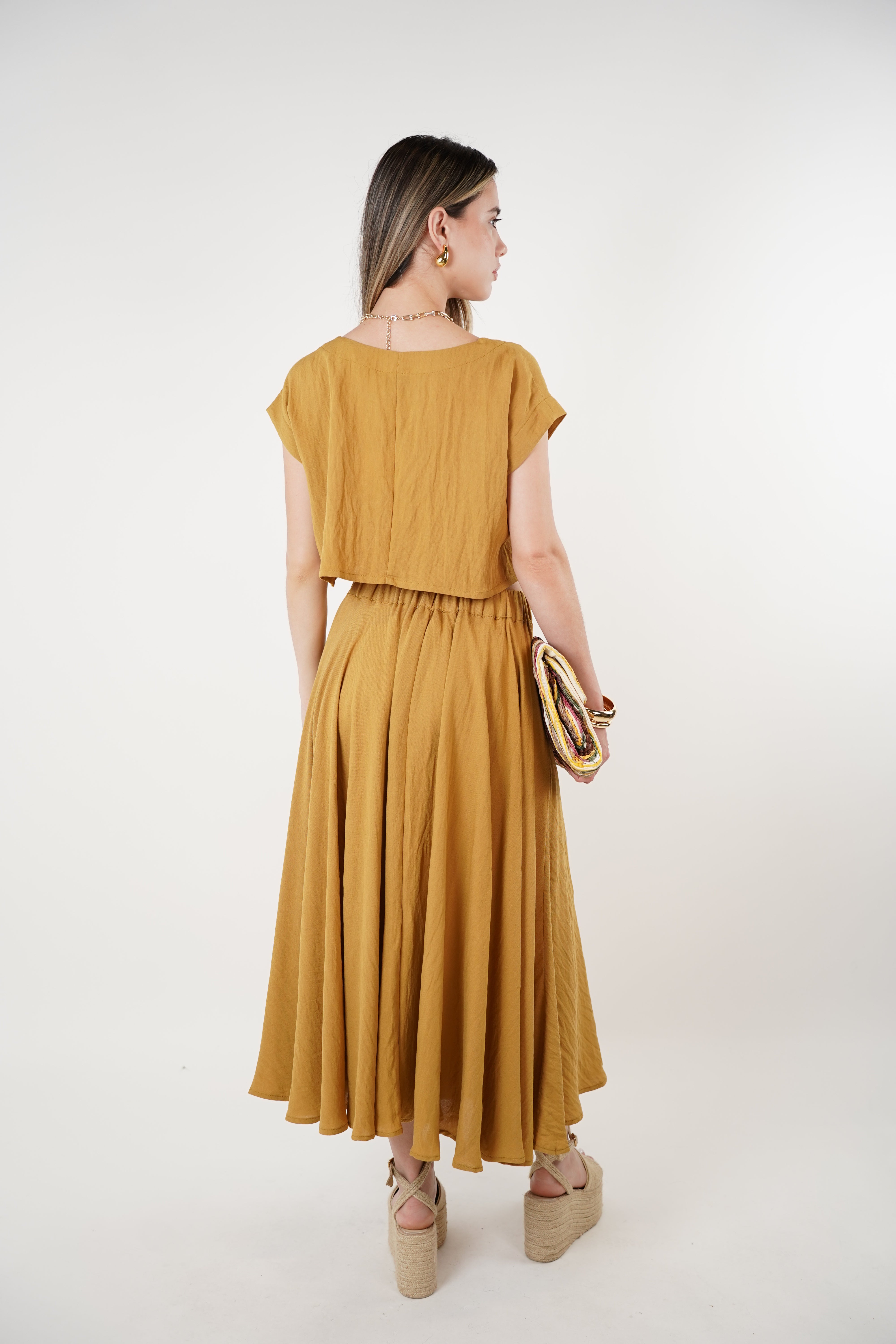 Yavi Skirt Set – Mustard Two-Piece with Flowing Skirt and Cropped Top