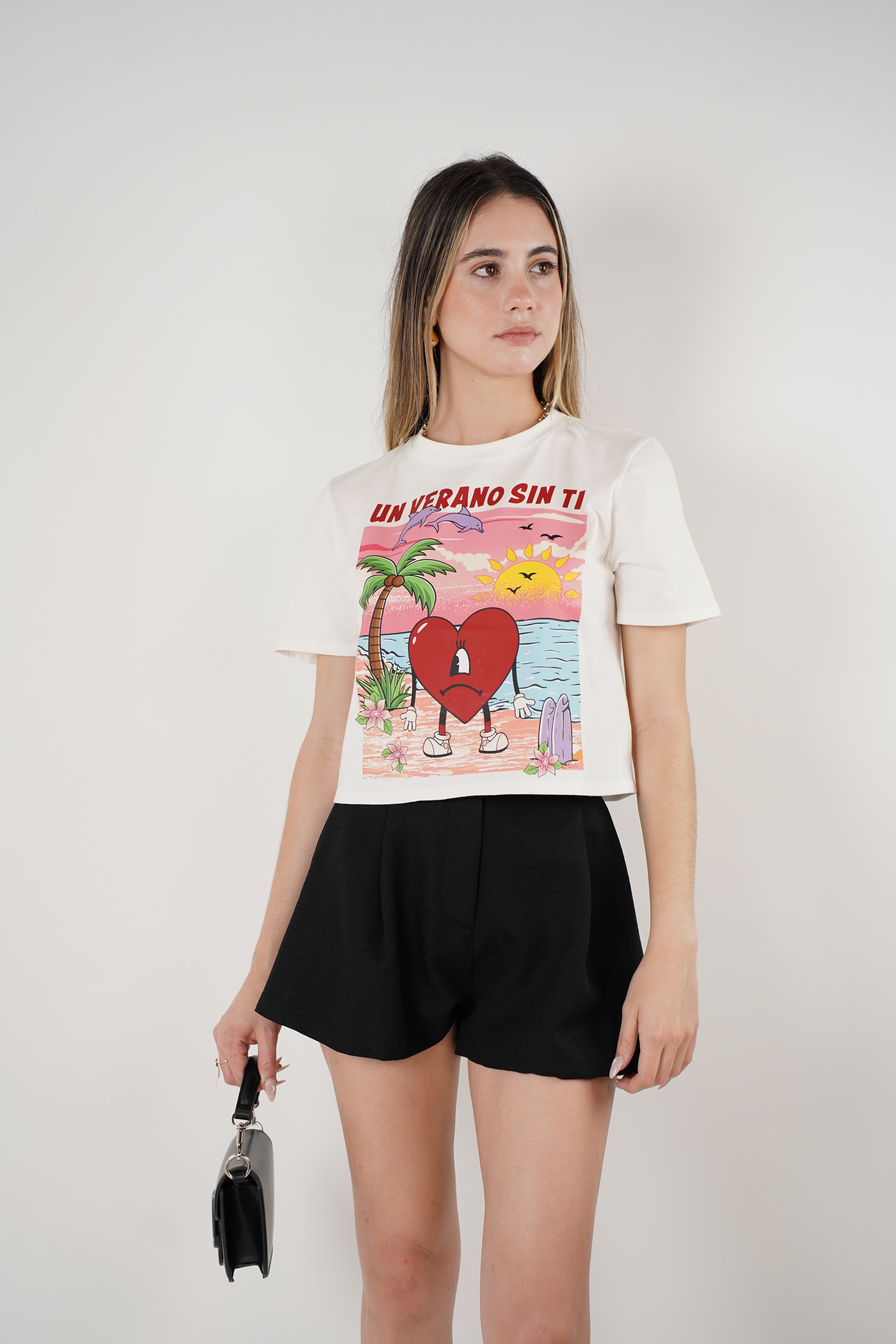 Liorael Shorts – Effortless Elegance in Every Step