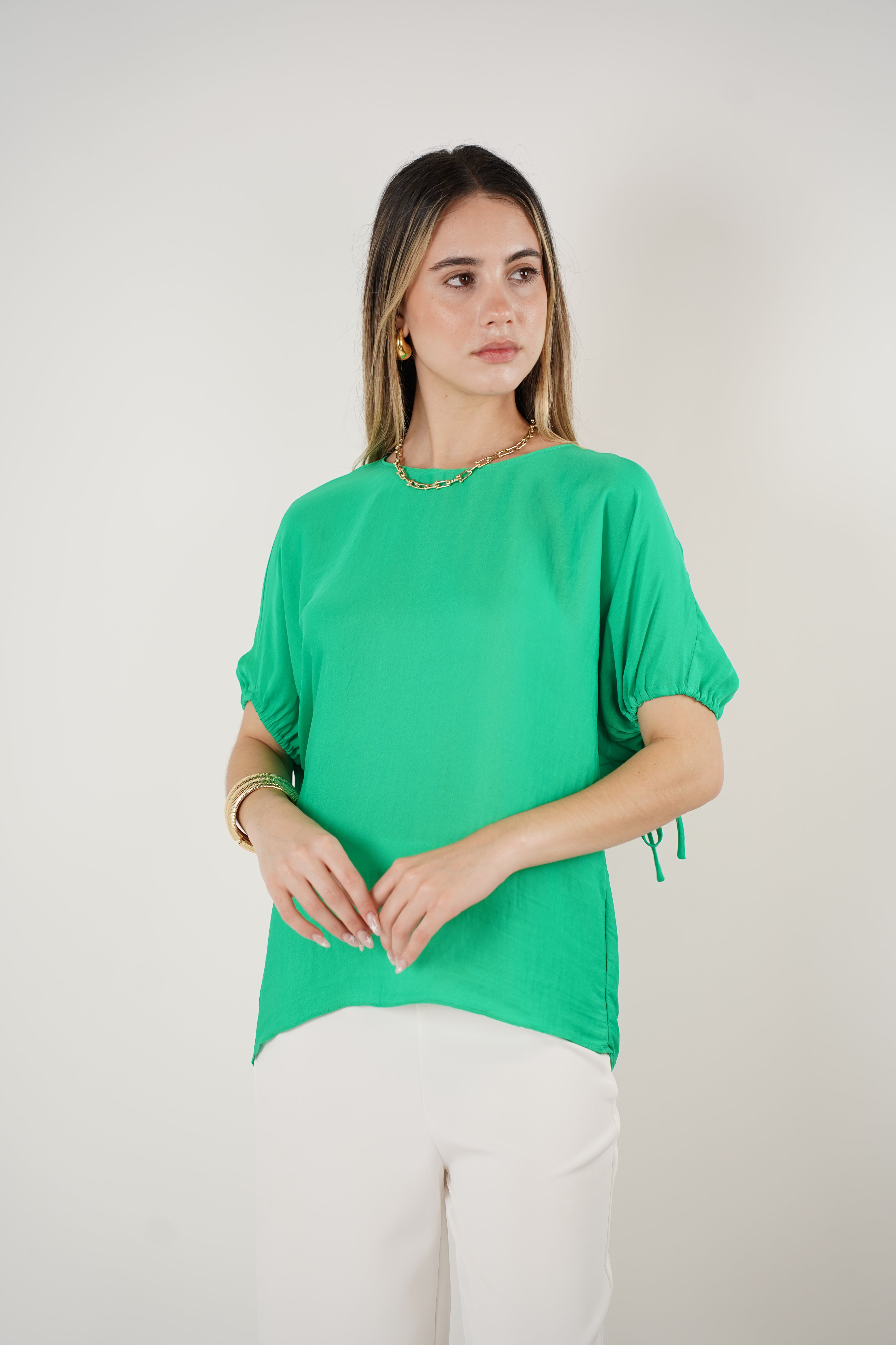 Zovi Flaca Top – Effortless Relaxed Fit Blouse