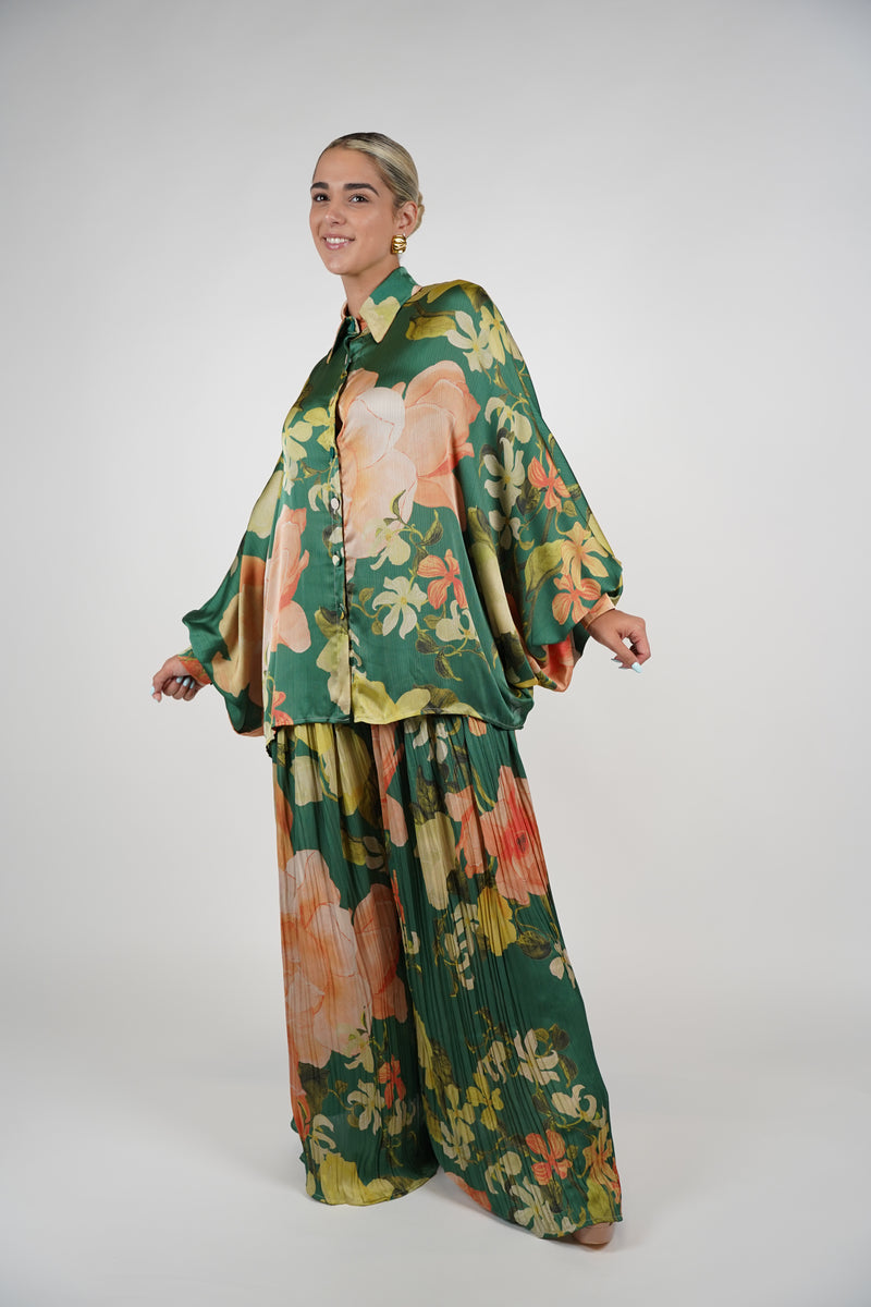 Lumi Pants Set – Floral Satin Two-Piece for Effortless Glam