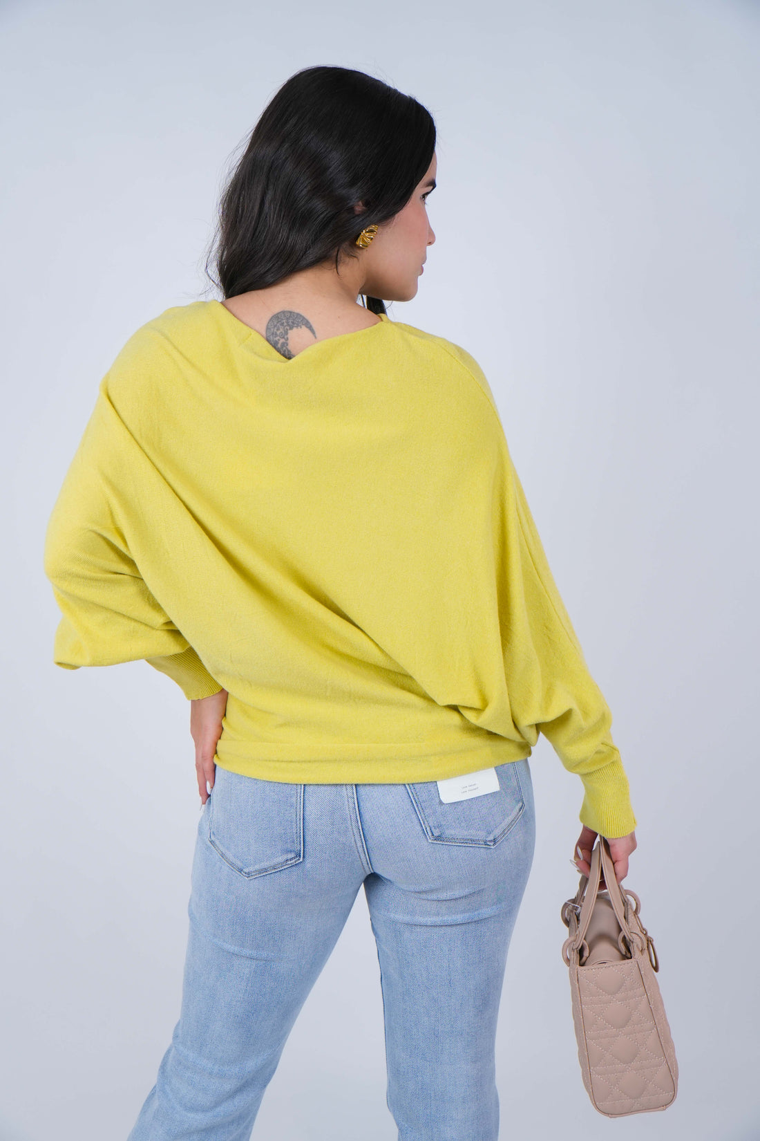 Veni Knit Sweater