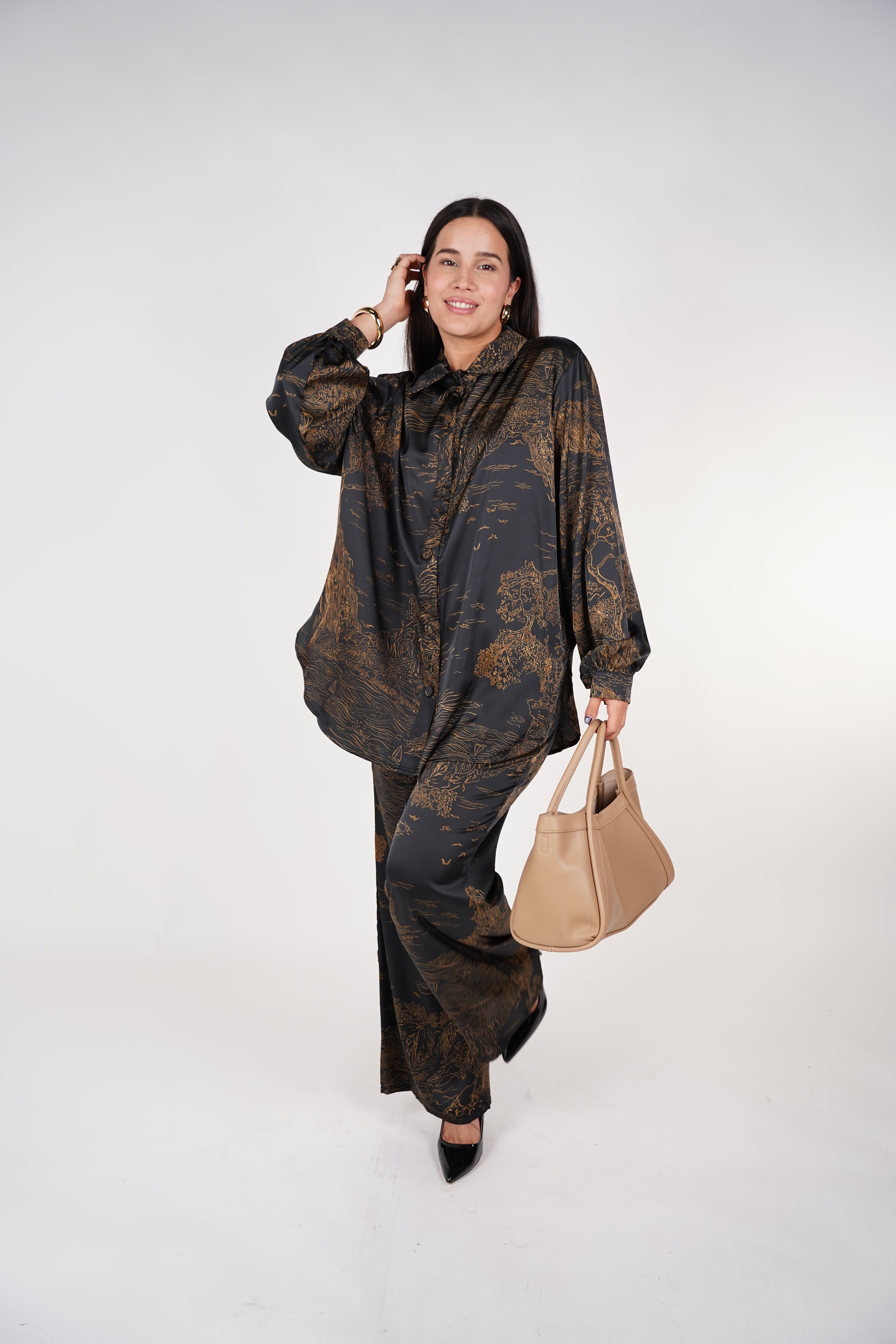 Kelis Stamped Pants Set – Effortlessly Luxe & Elevated