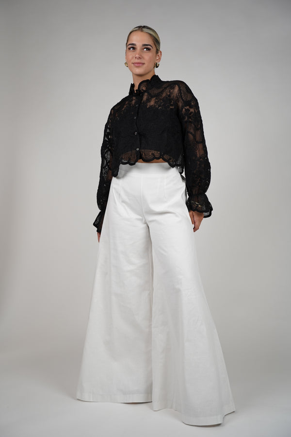 Jina Flowy Pants – Crisp Wide-Leg Statement