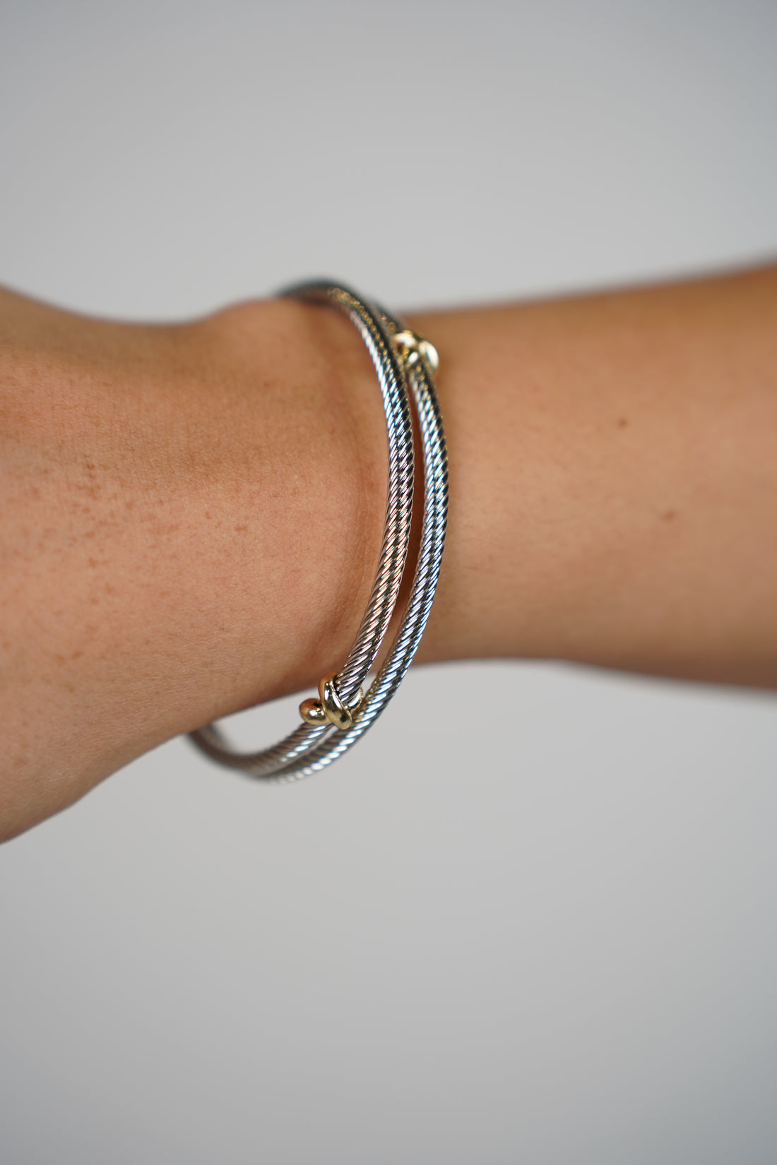 Caly Double Bracelet – Sleek Cable Wrap with Gold Knot Details
