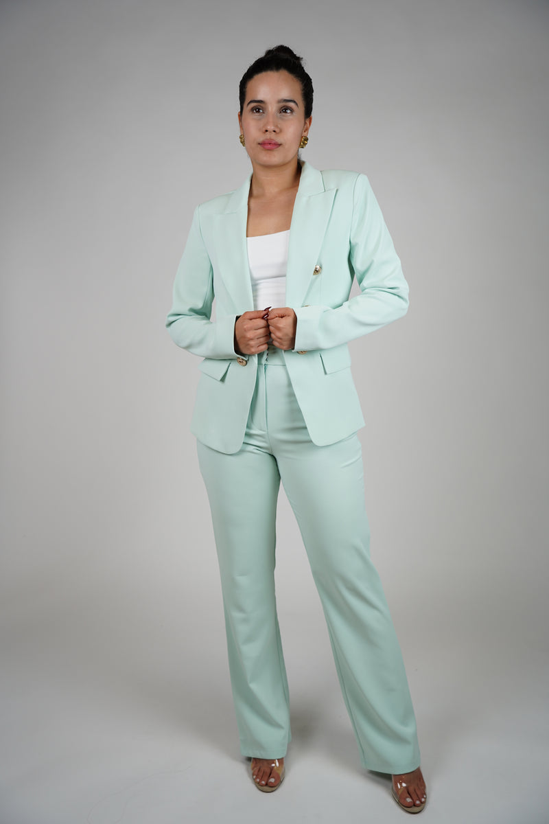 Omri Blazer – Soft Mint Power with a Polished Edge