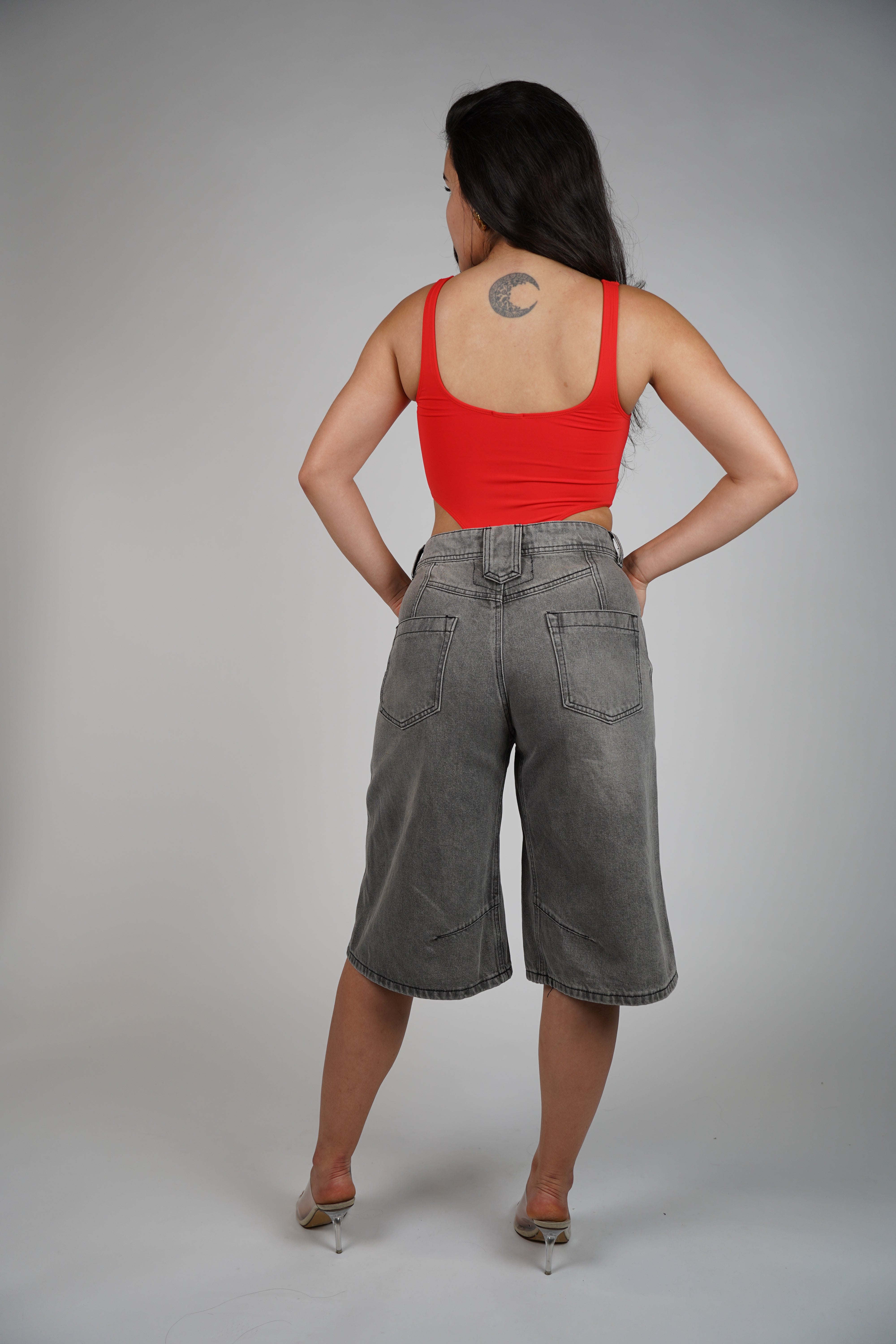 Kalu Bermuda Shorts – Washed Black Denim Cool