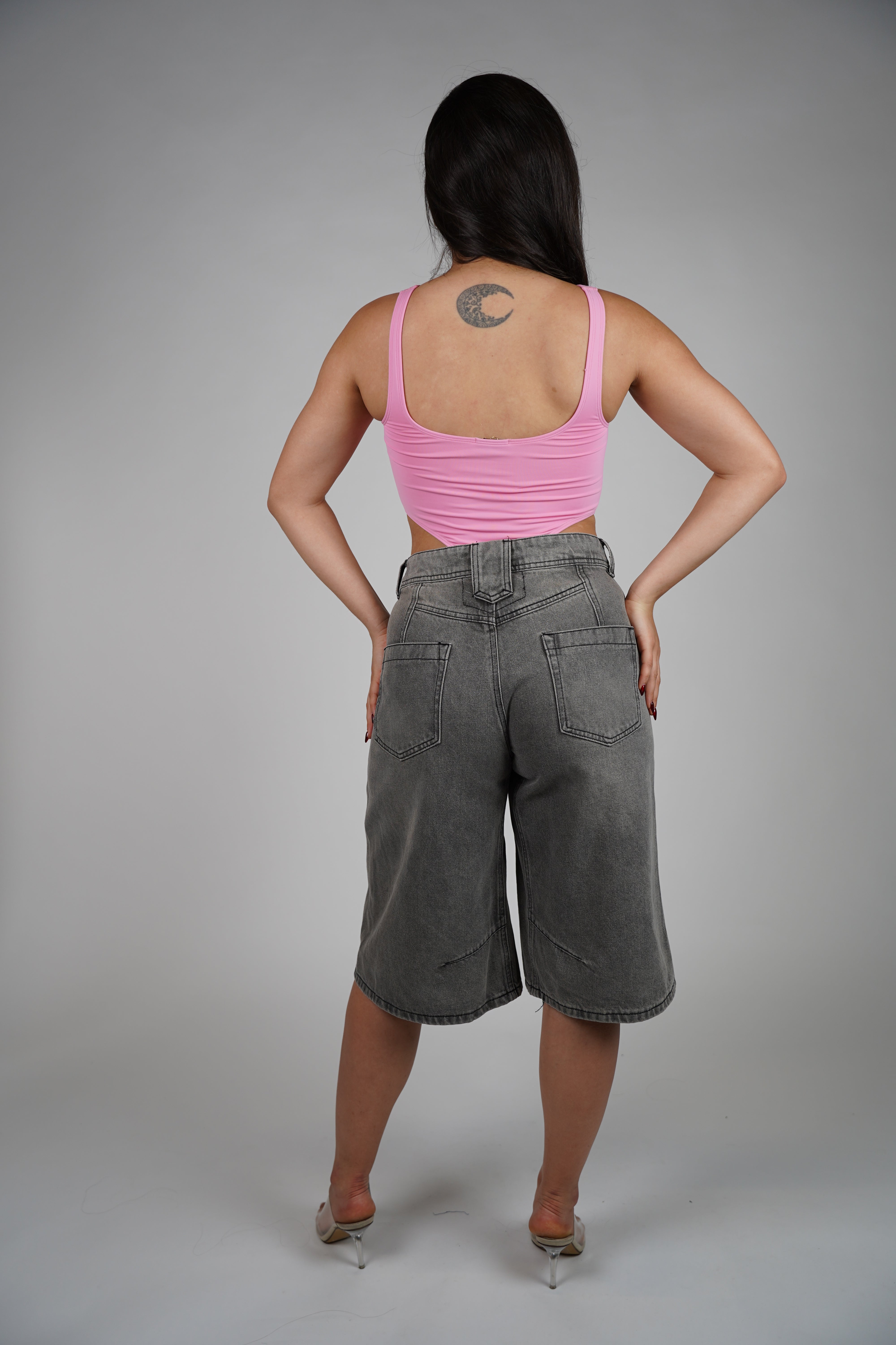 Lasa Highcut Tank Bodysuit – Seamless & Sleek Everyday Essential