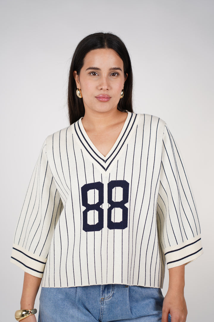 Game Day Sweater Top – Sporty, Chic & Effortless