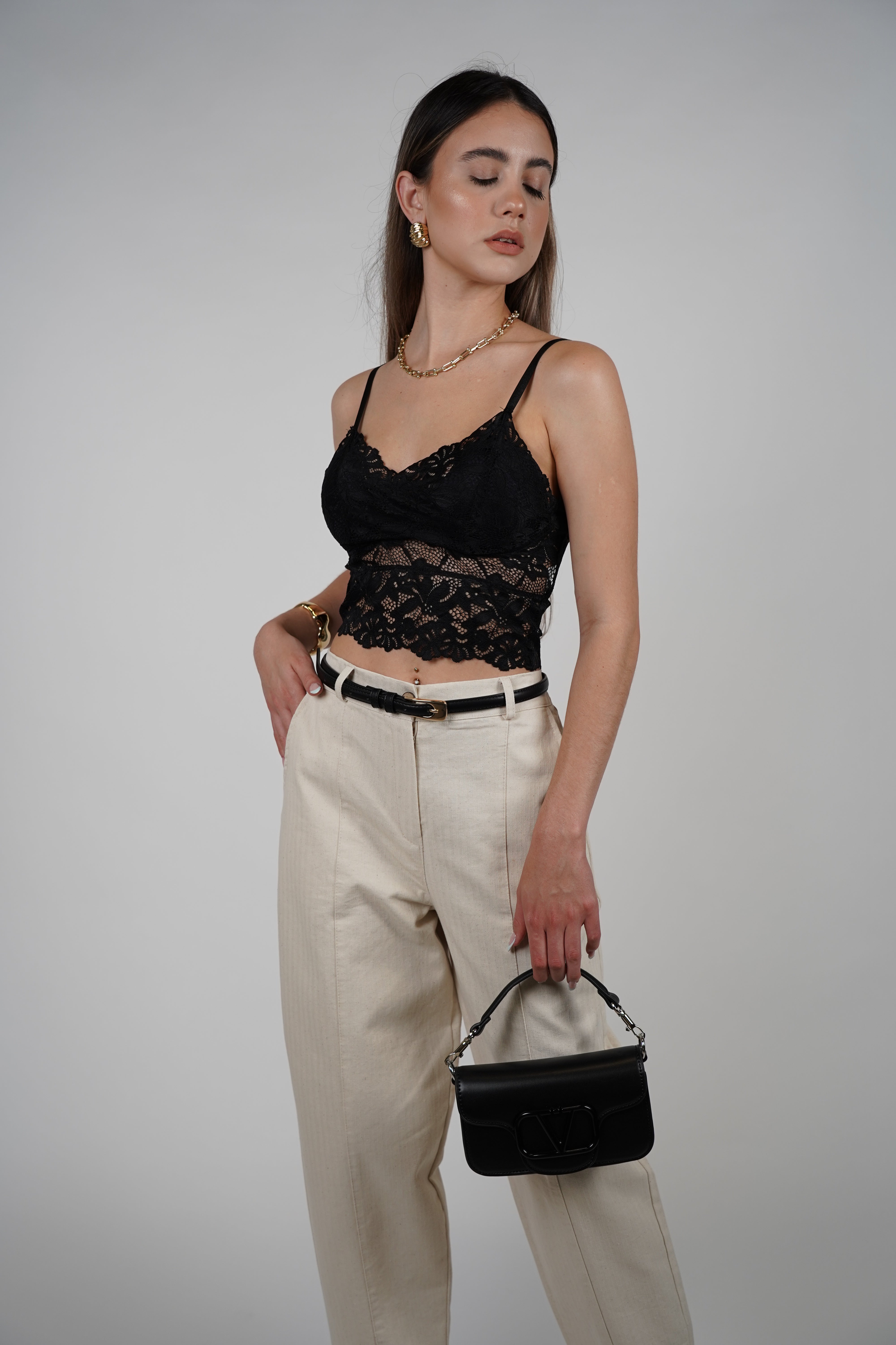 Rielle Lace Bralette – Elegant & Flirty Lace Top