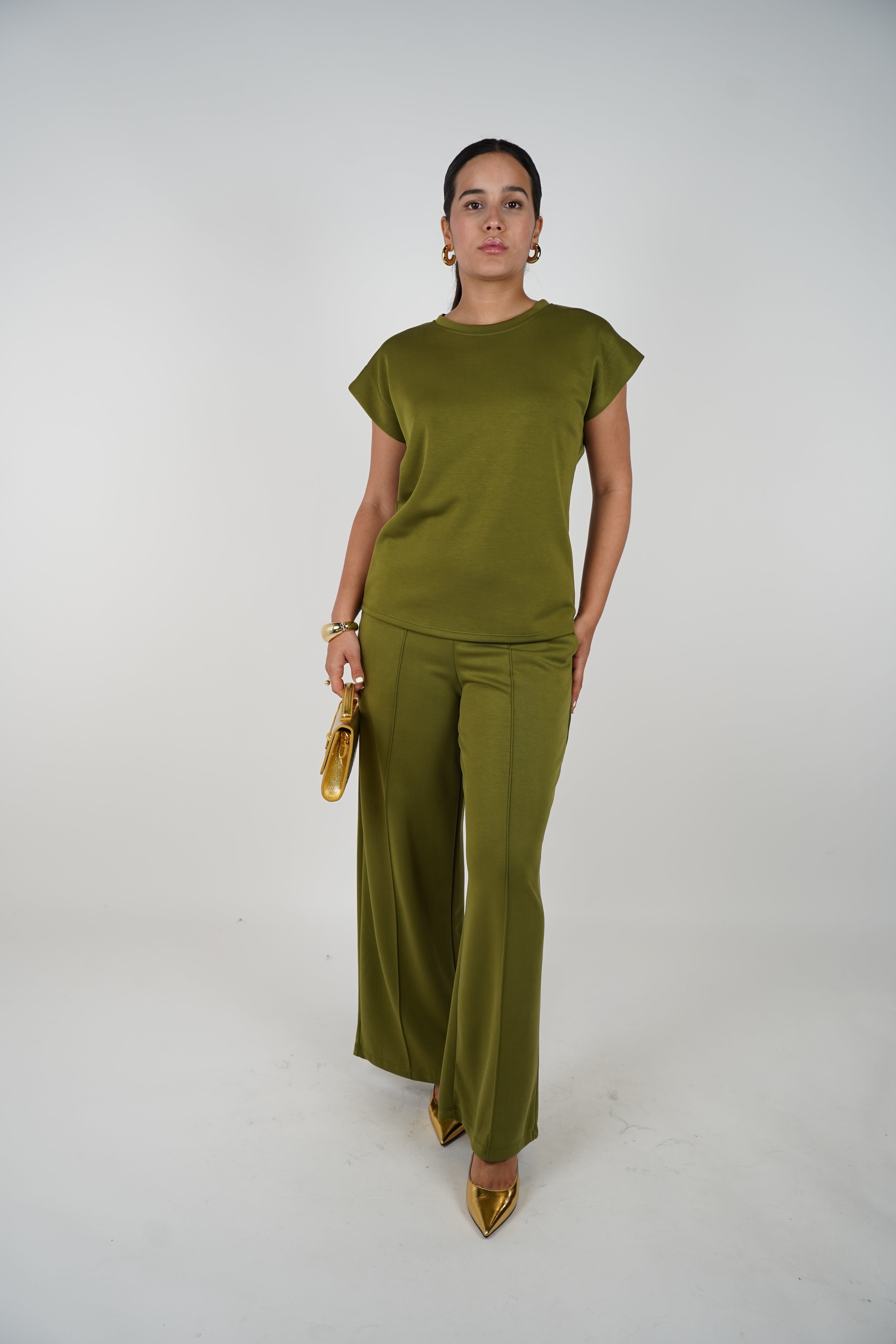 Ovele Lounge Set – Effortless Comfort in Elevated Style