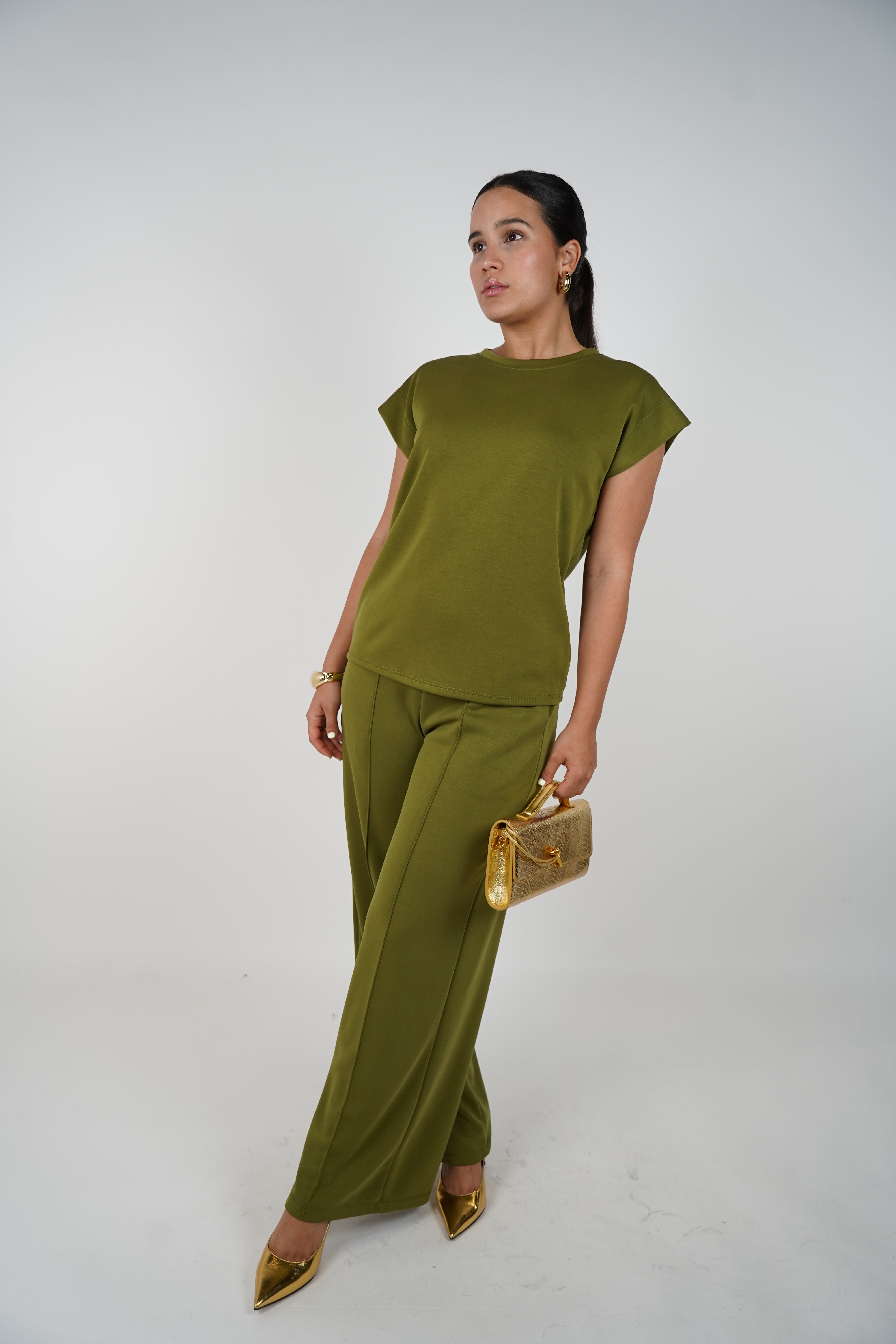 Ovele Lounge Set – Effortless Comfort in Elevated Style