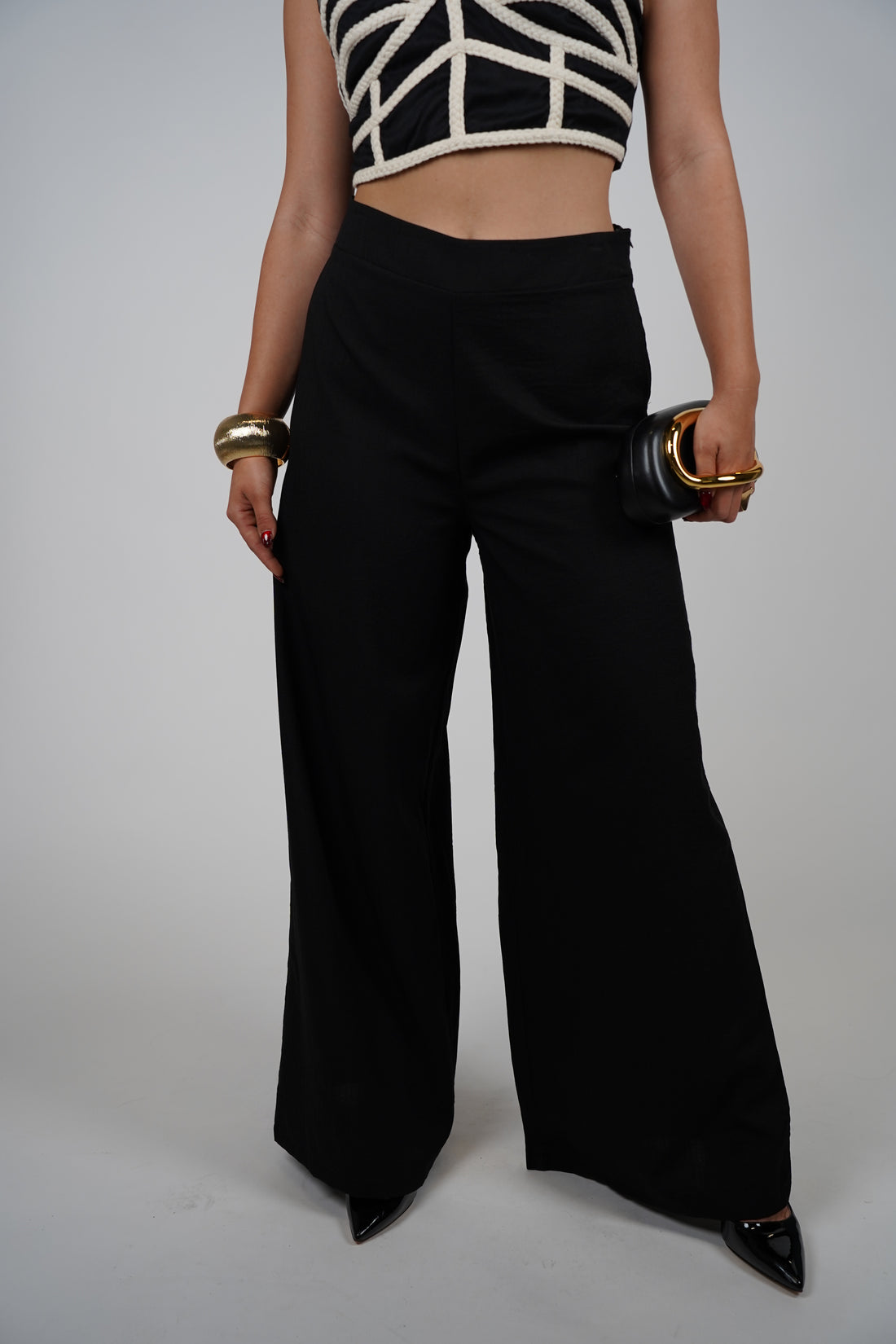 Orza Pants Set – Bold & Sophisticated Two-Piece Statement