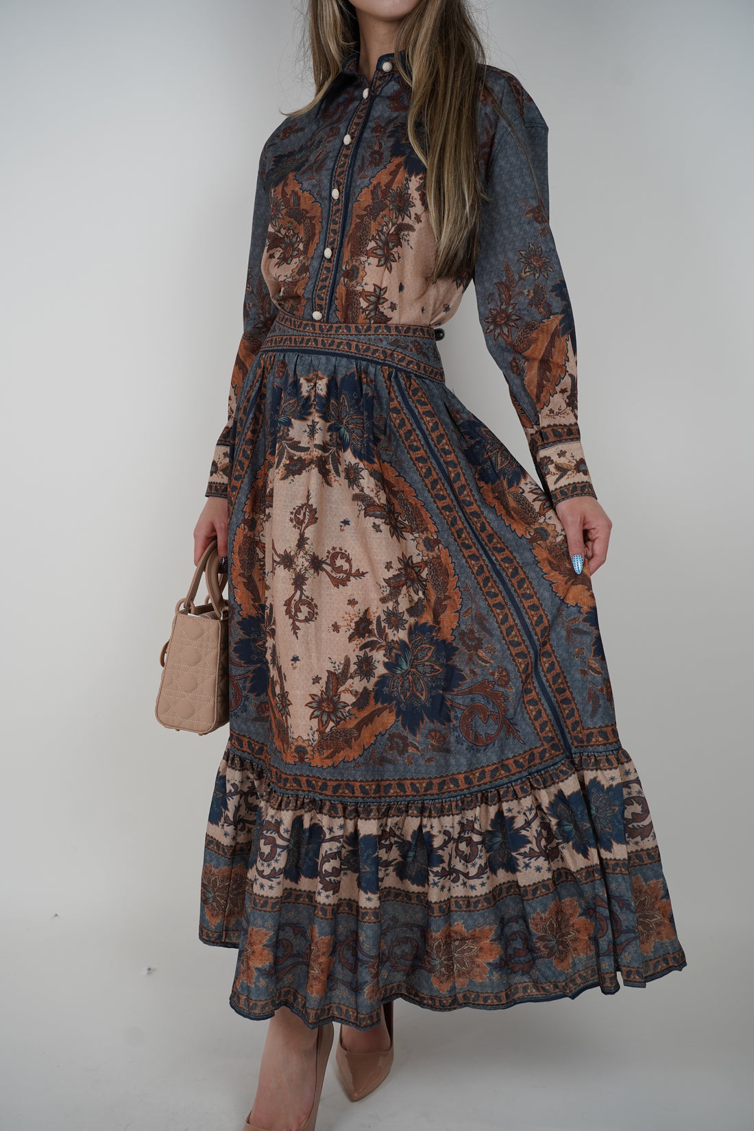 Elevan Skirt Set – Vintage Romance in Every Thread