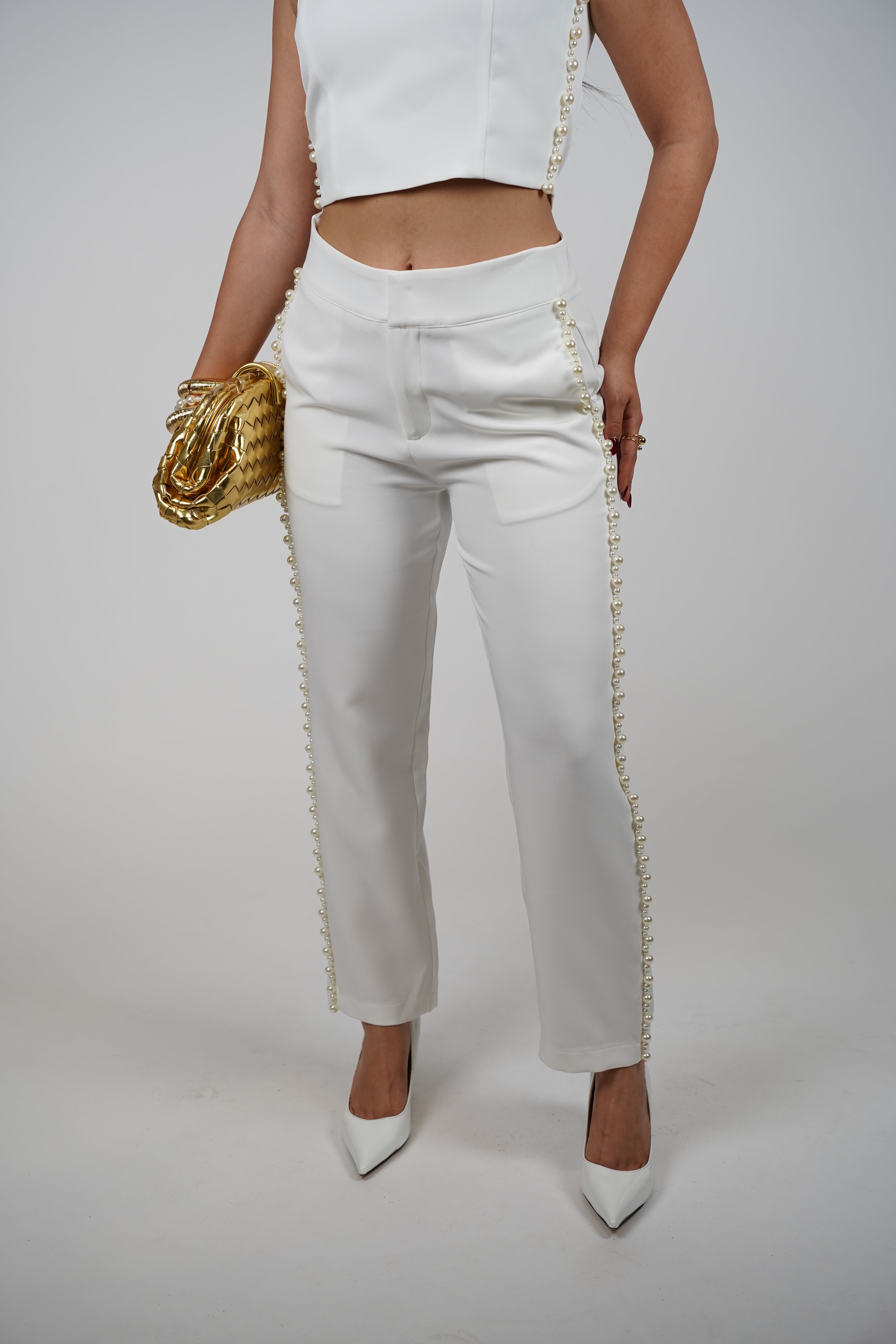 Rylin Pearl Set – Statement Elegance in Every Stitch