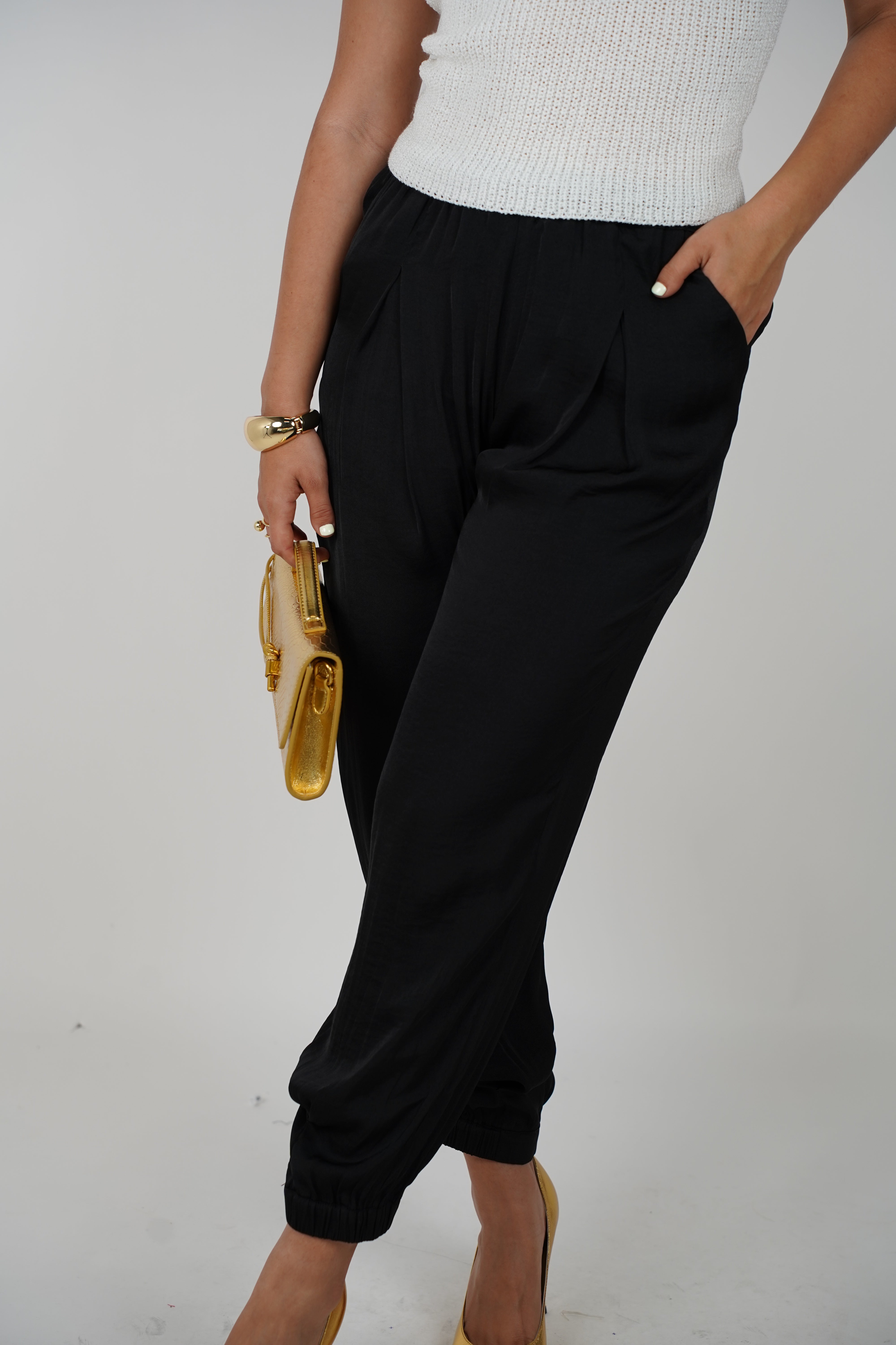 Rinel Aladdin Satin Joggers – Luxe Comfort Meets Statement Silhouette