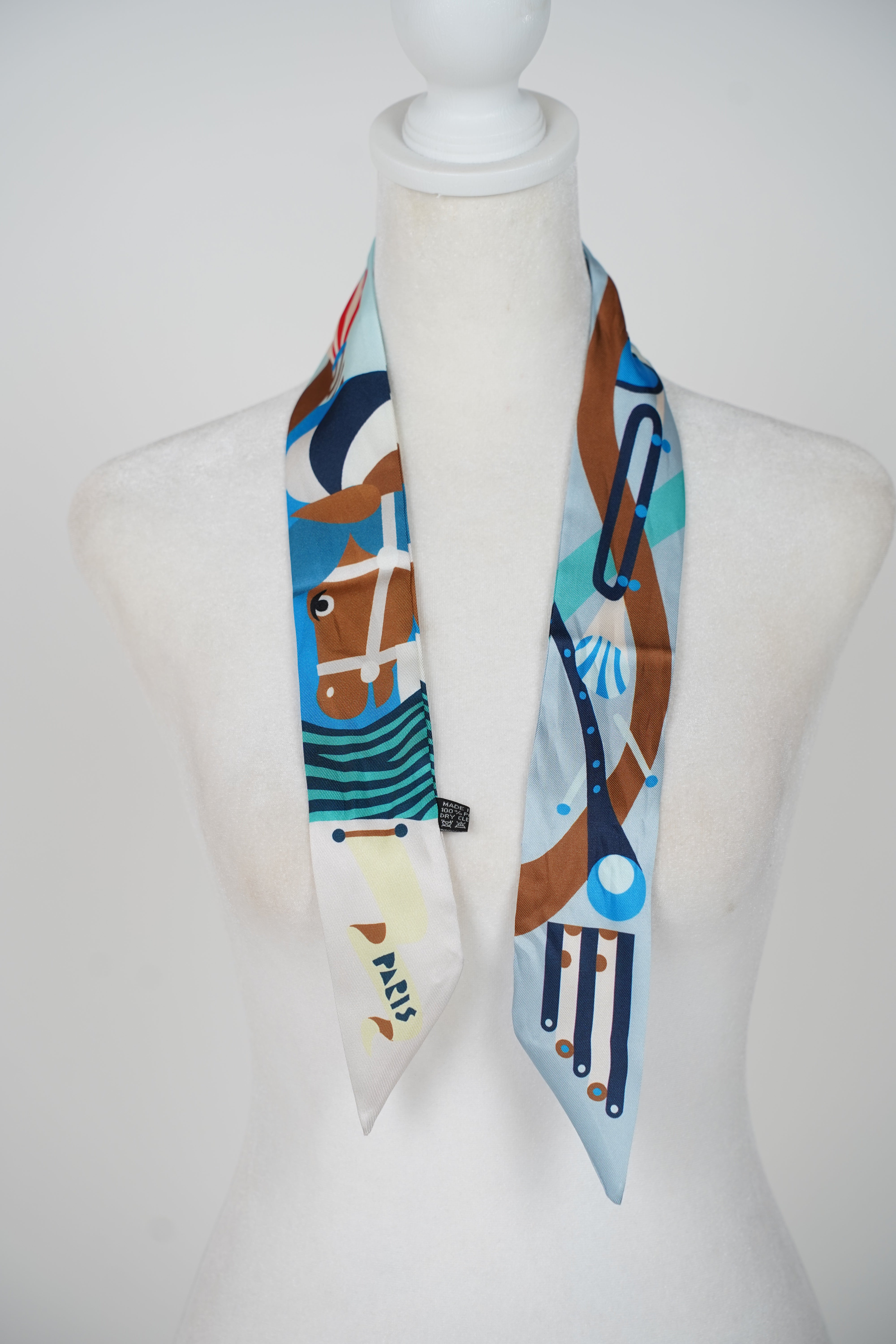 Parisian Twilly – Versatile Mini Scarf for Neck, Hair, or Bags